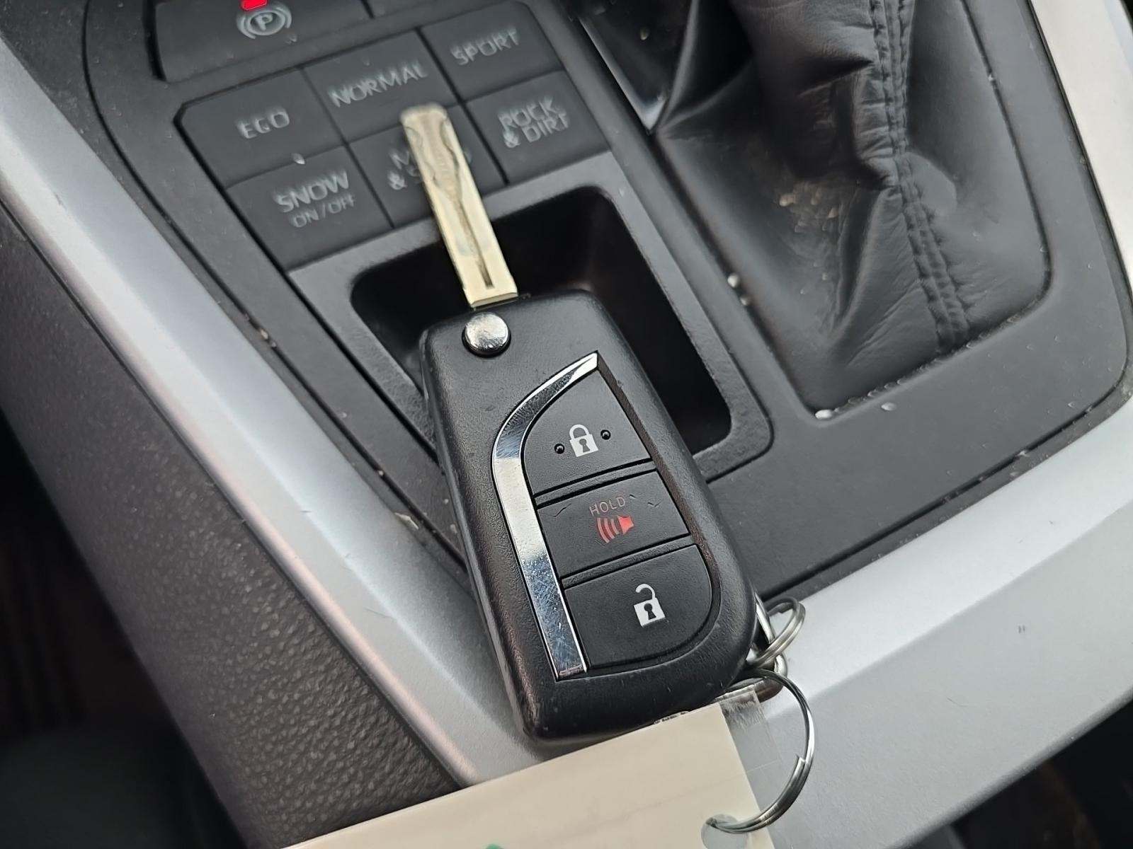 2023 Toyota RAV4 LE AWD