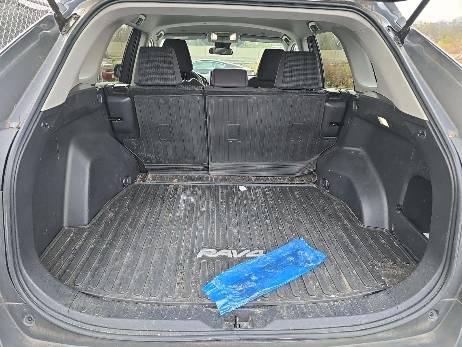 2023 Toyota RAV4 LE AWD