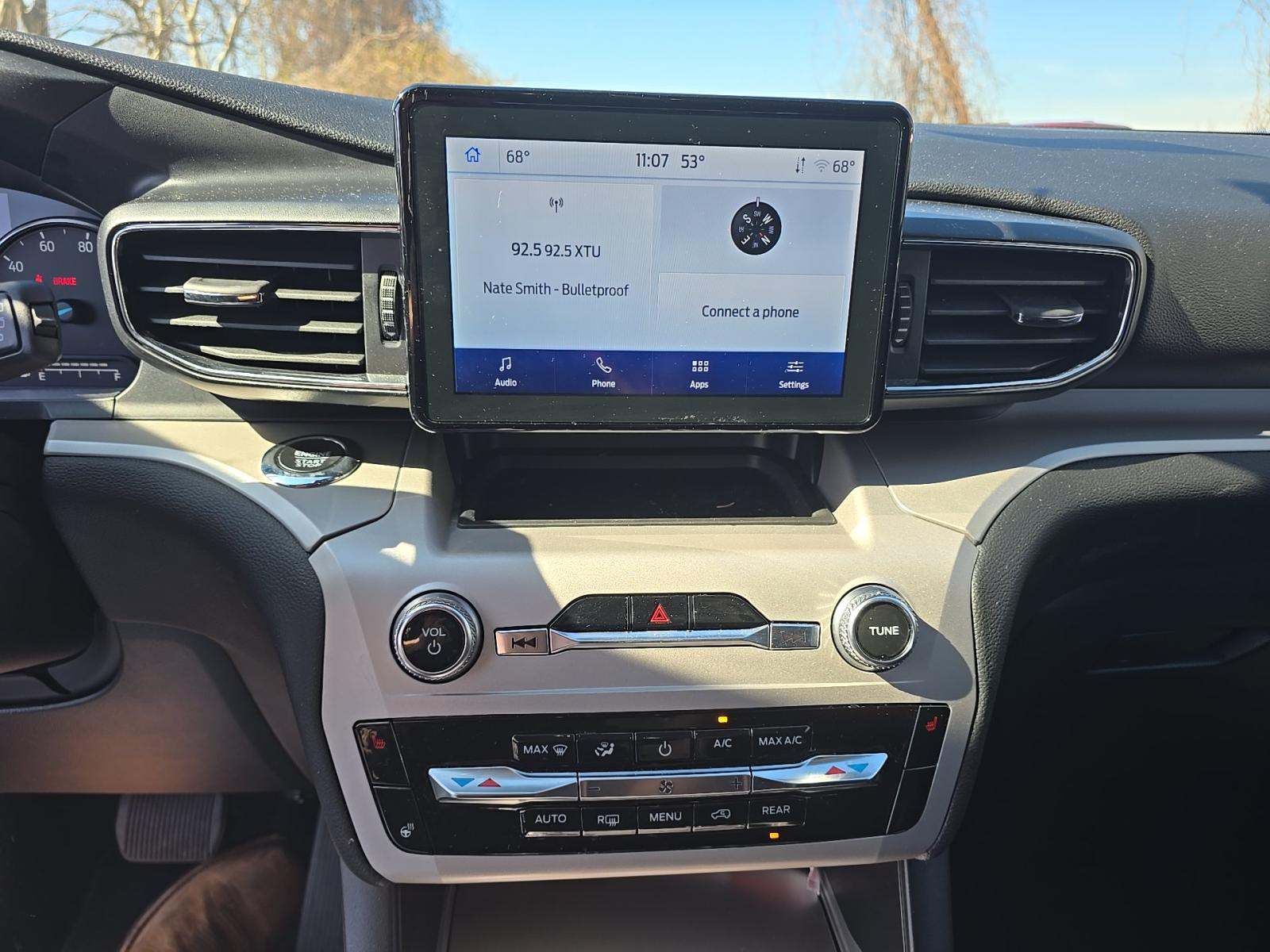 2024 Ford Explorer XLT AWD