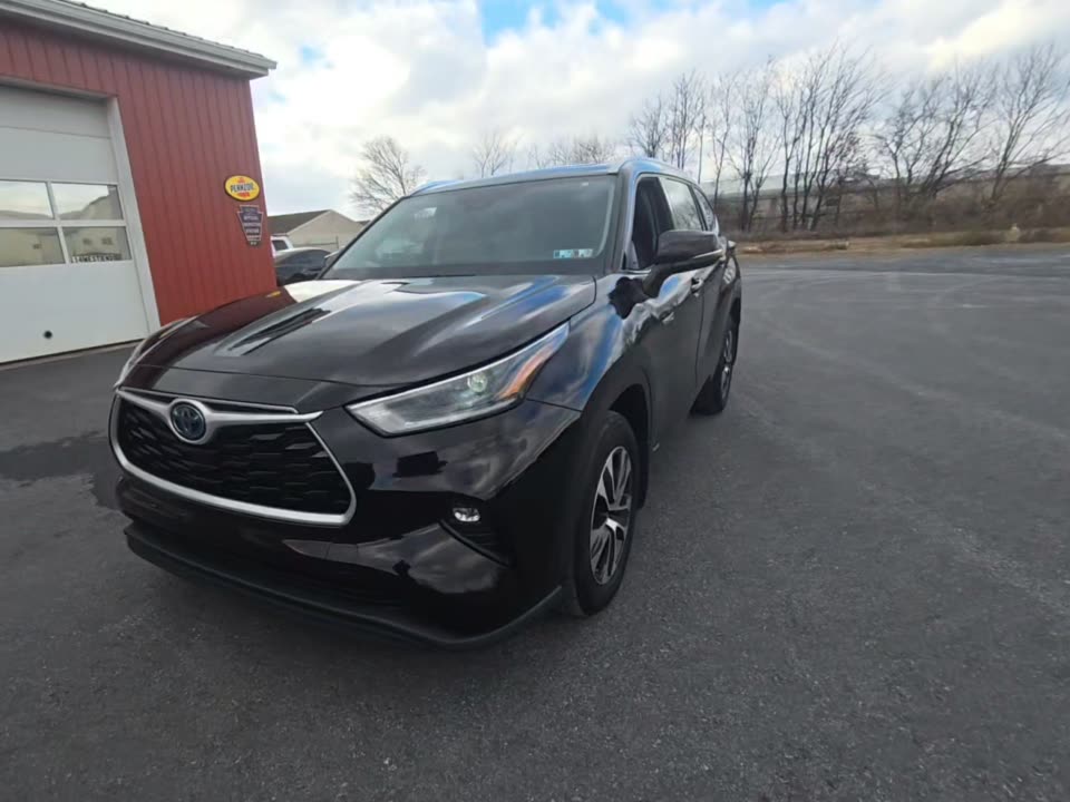 2021 Toyota Highlander Hybrid XLE AWD