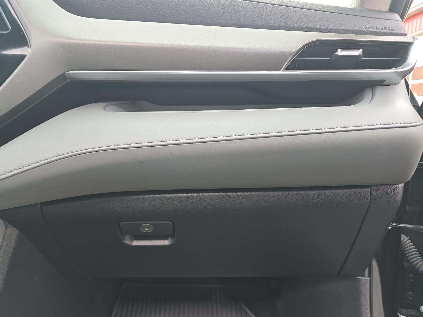 2021 Toyota Highlander Hybrid XLE AWD