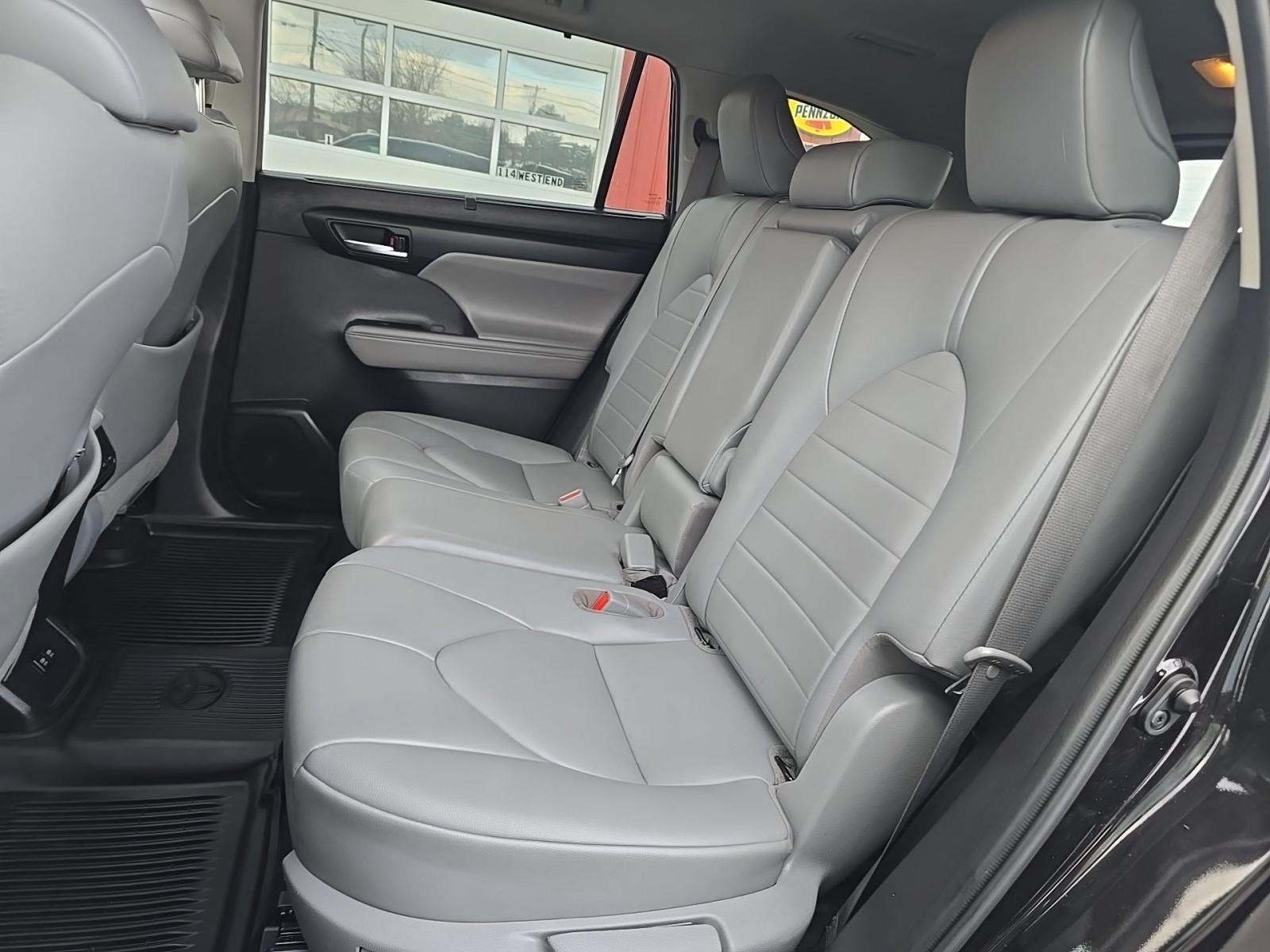 2021 Toyota Highlander Hybrid XLE AWD