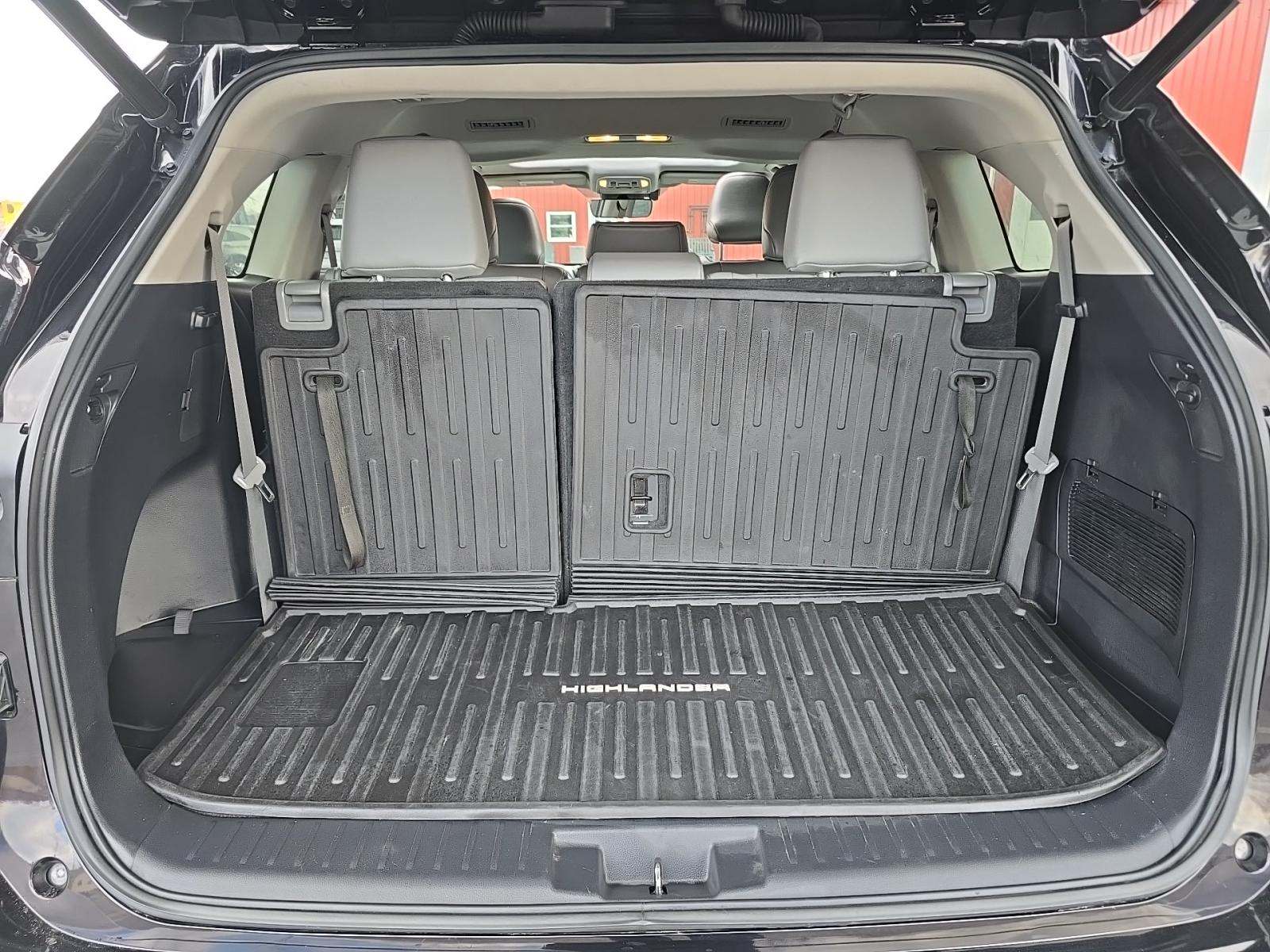 2021 Toyota Highlander Hybrid XLE AWD