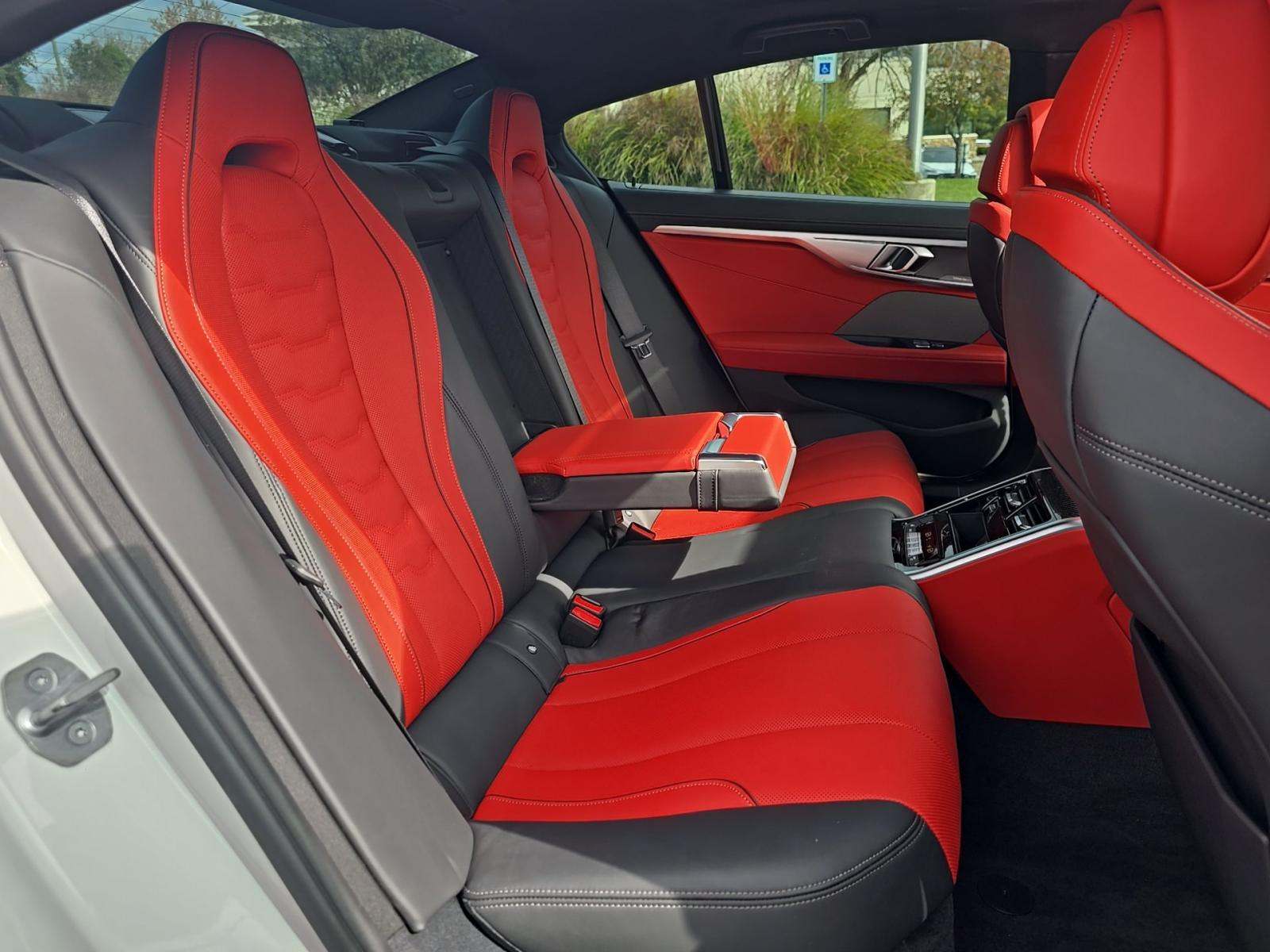 2022 BMW 8 Series M850i xDrive AWD