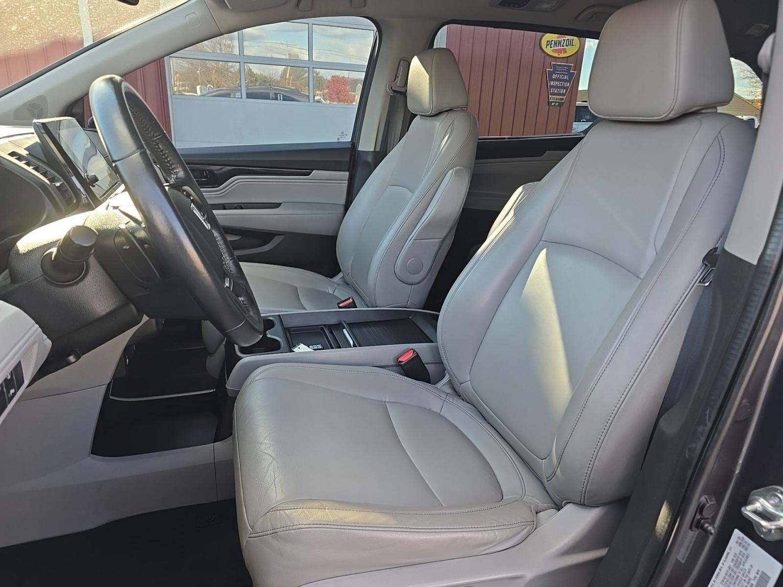 2021 Honda Odyssey Touring FWD