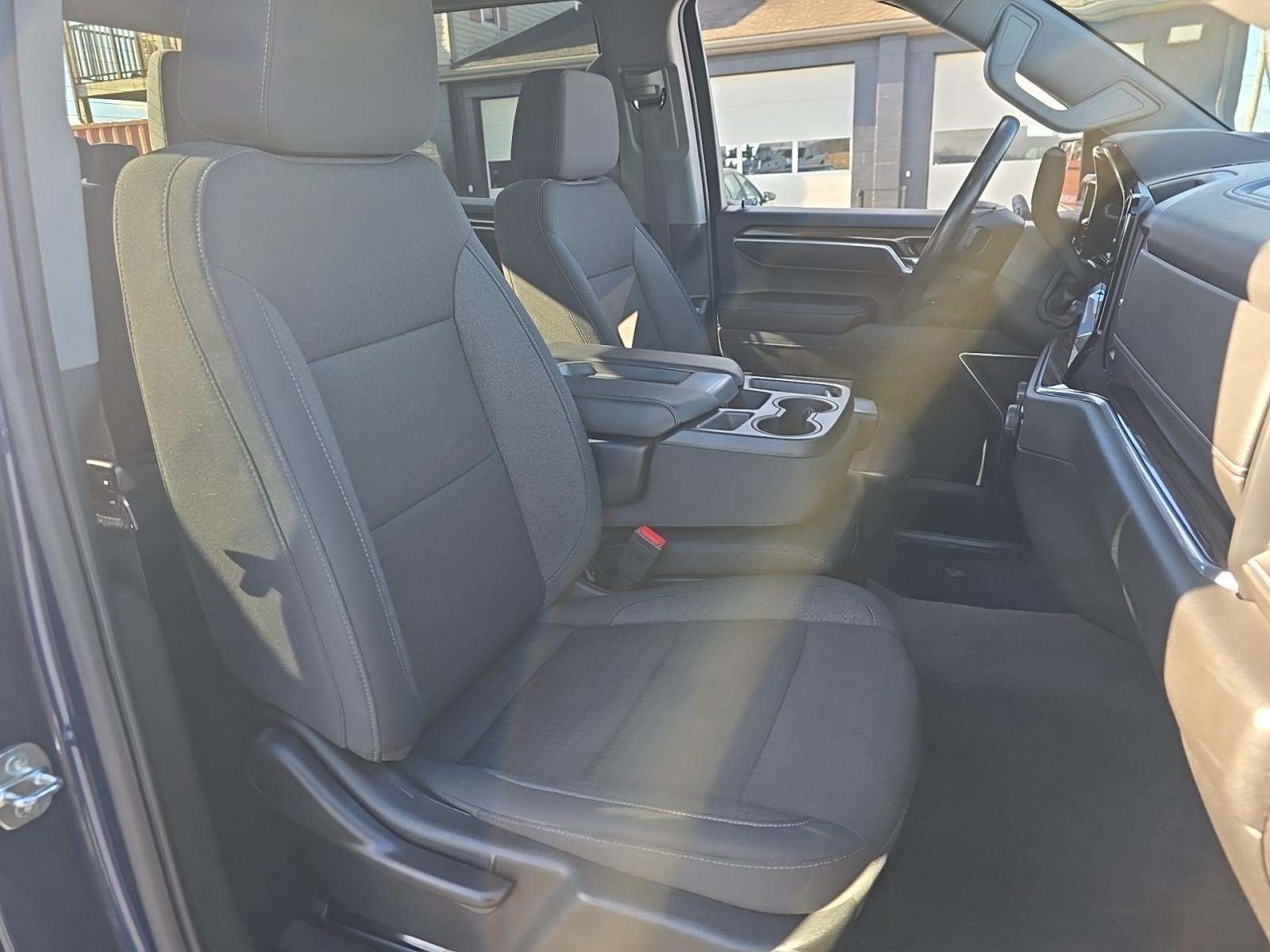 2022 Chevrolet Silverado 1500 LT AWD