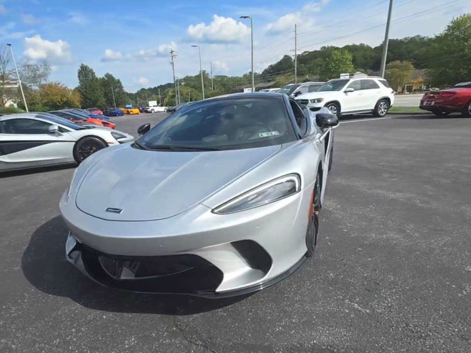 2023 McLaren GT