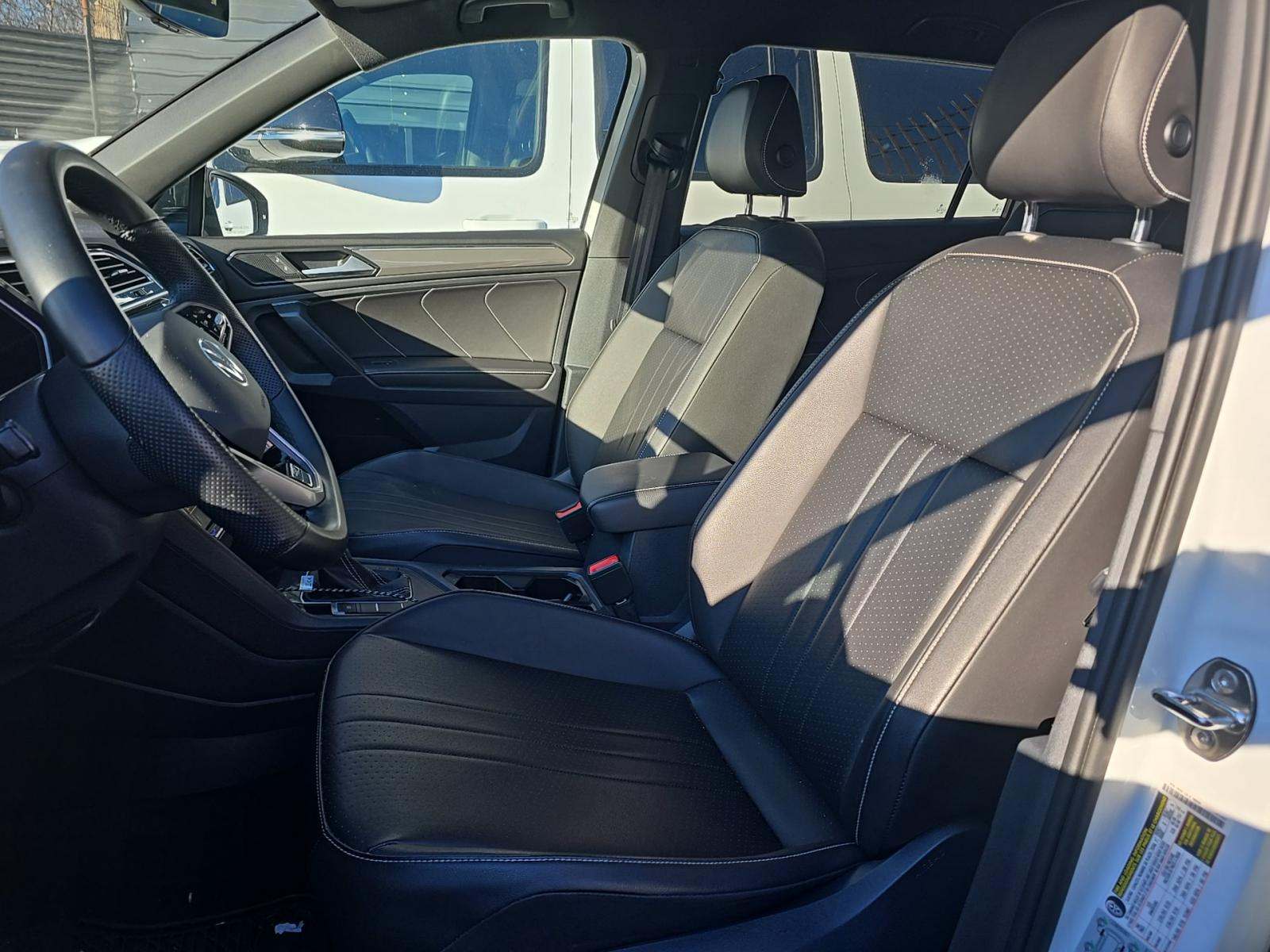 2022 Volkswagen Tiguan 2.0T SE R-Line Black FWD