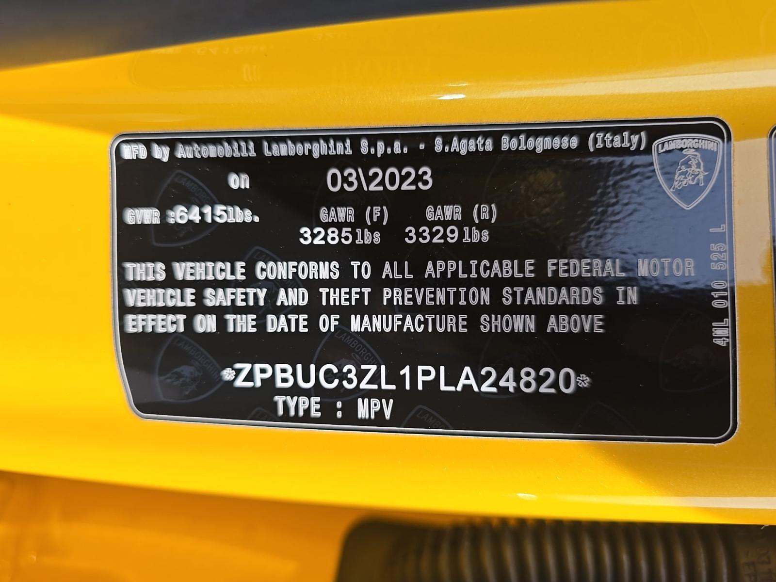 2023 Lamborghini Urus Performante AWD