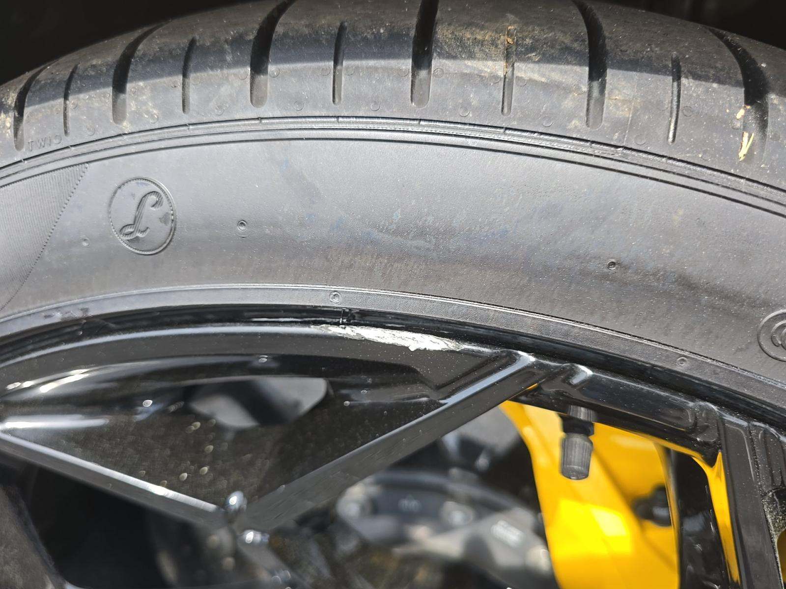 2023 Lamborghini Urus Performante AWD