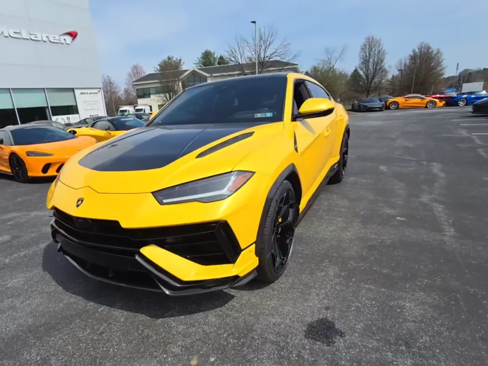 2023 Lamborghini Urus Performante AWD