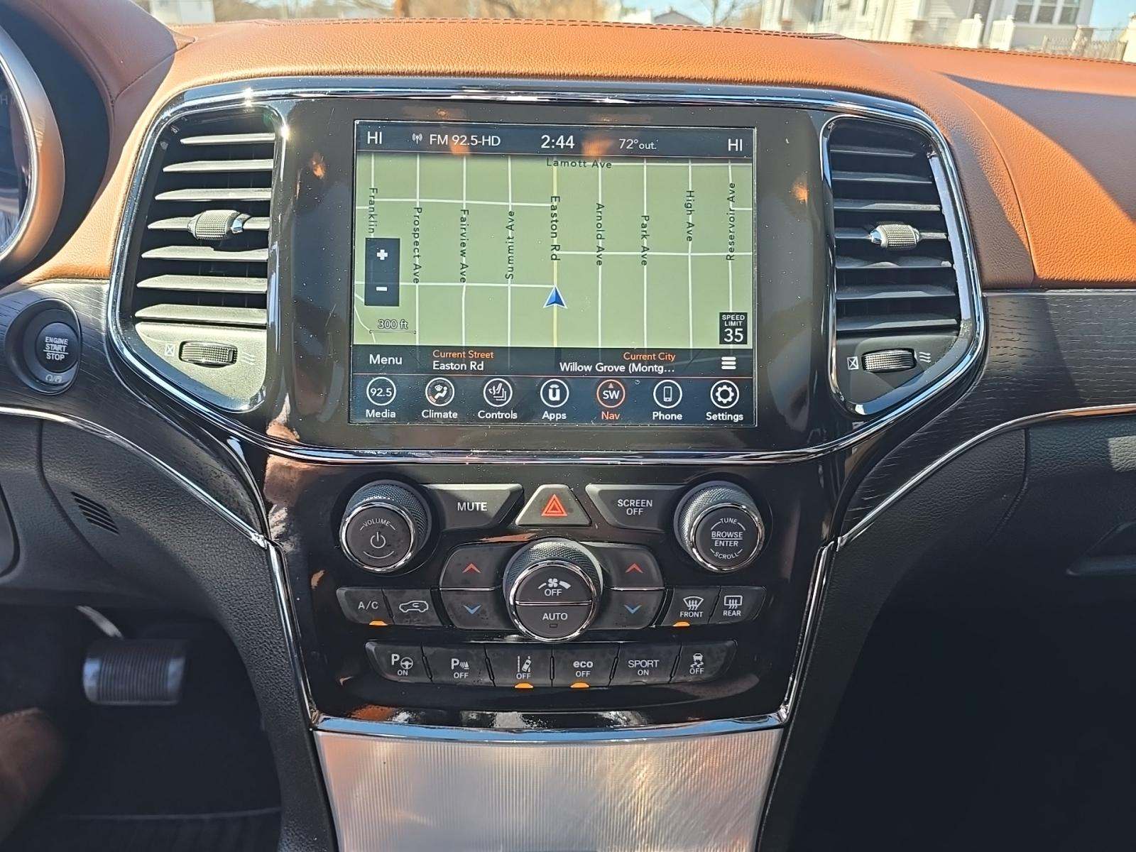 JEEP GRAND CHEROKEE - 10