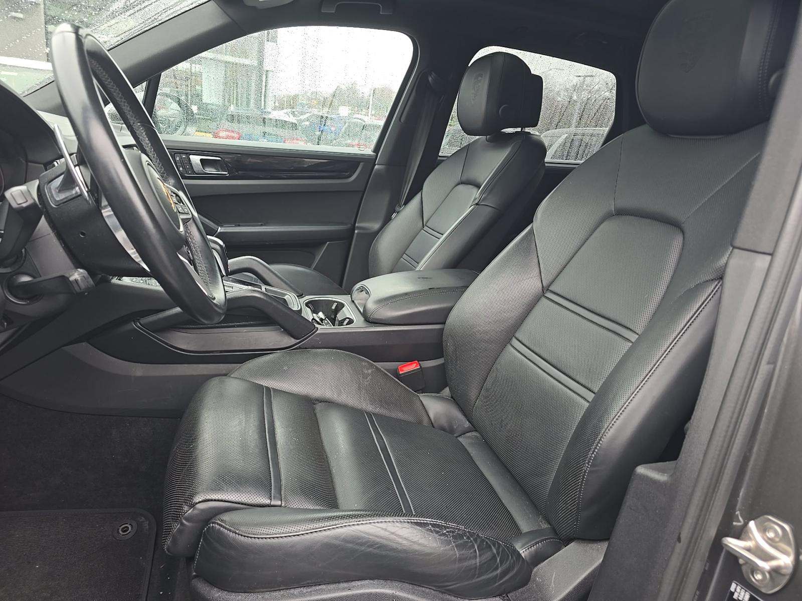 PORSCHE CAYENNE - 2