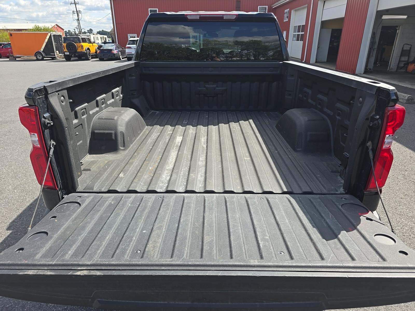 2024 Chevrolet Silverado 1500 RST AWD