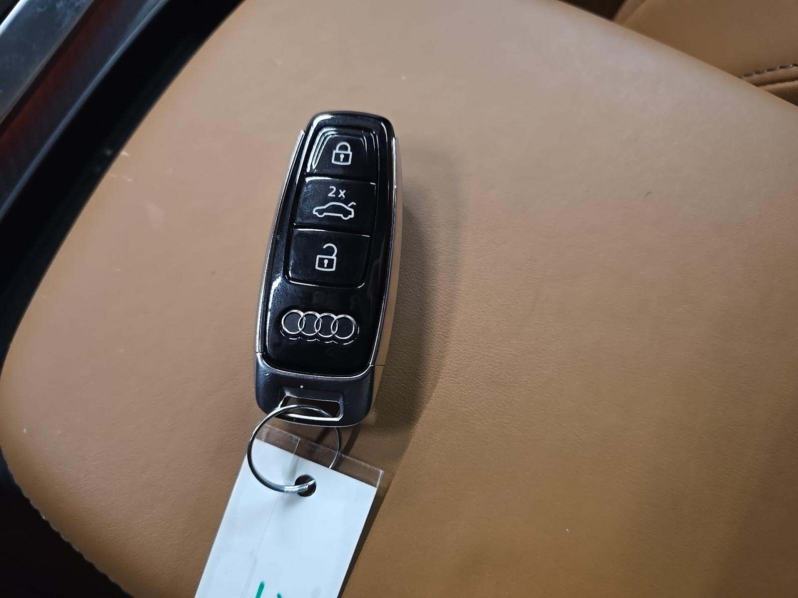 2025 Audi RS Q8 performance Base AWD