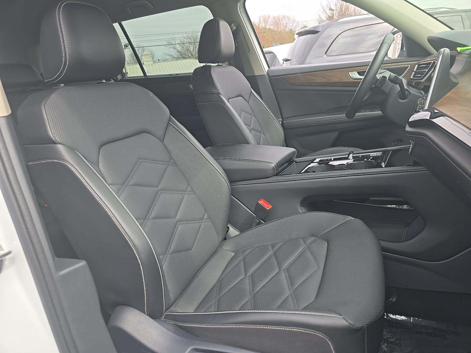 2024 Volkswagen Atlas 2.0T SE AWD