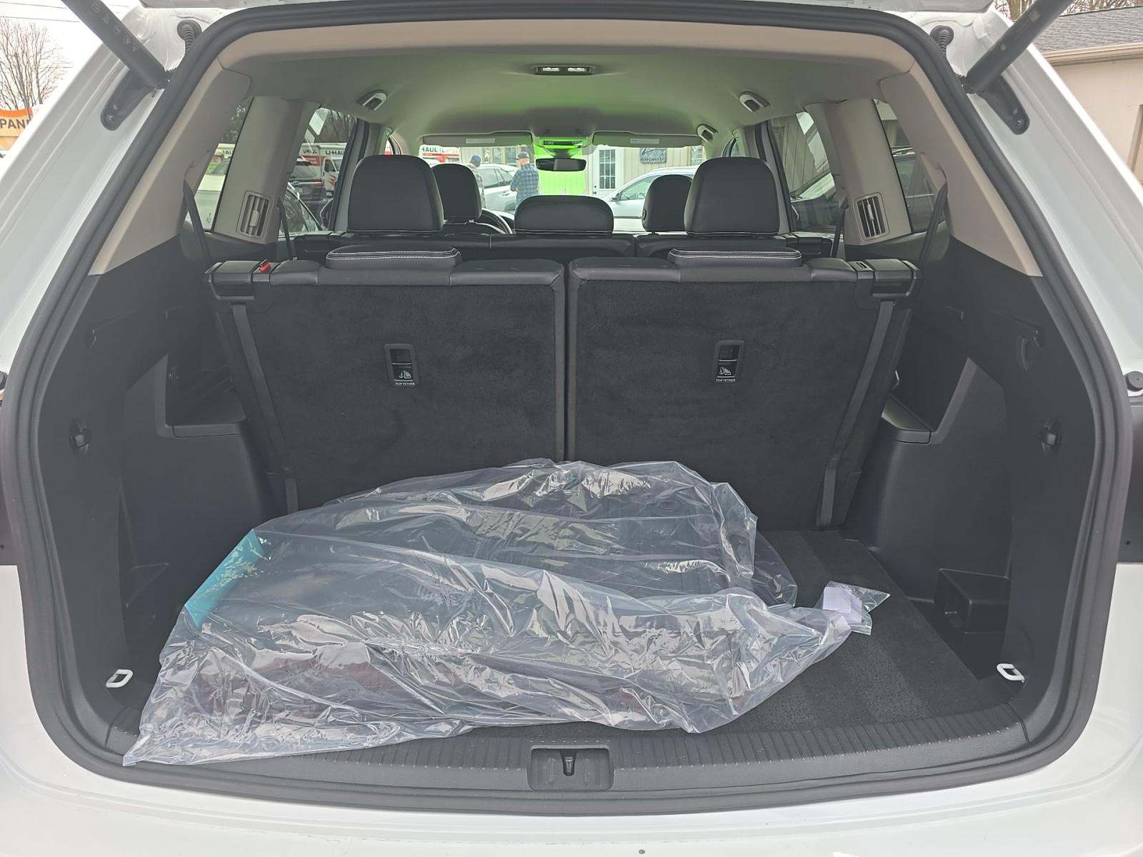 2024 Volkswagen Atlas 2.0T SE AWD