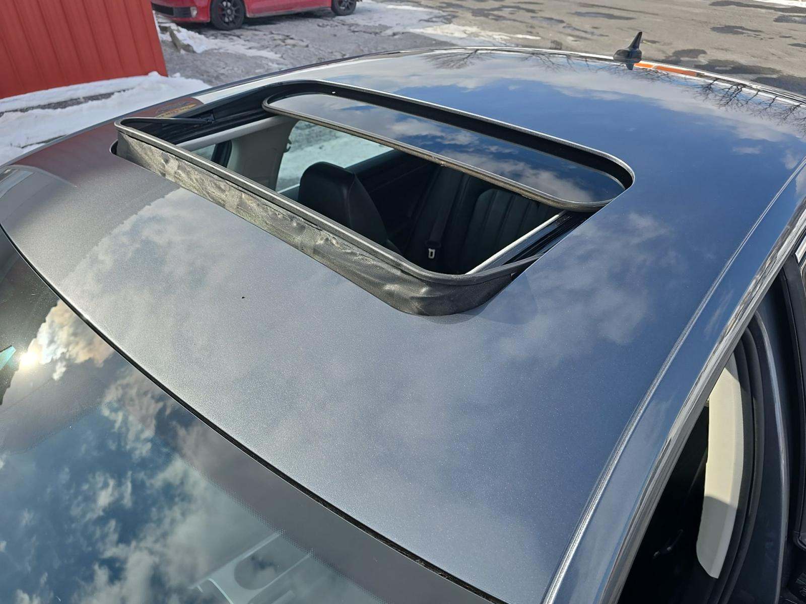 2022 Volkswagen Passat 2.0T Limited Edition FWD