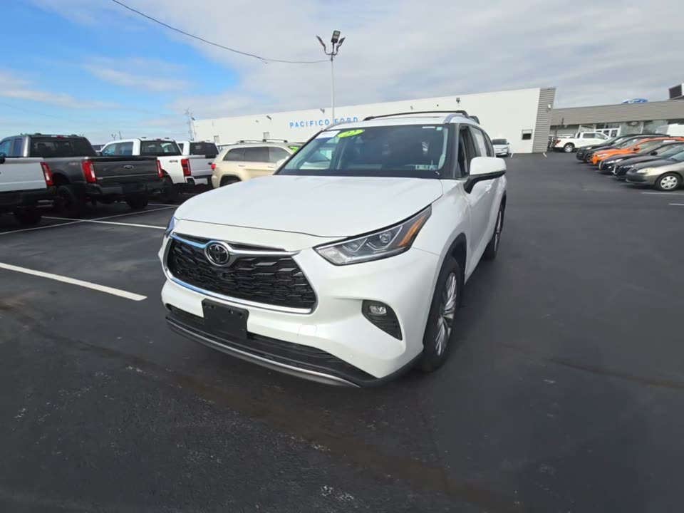 2022 Toyota Highlander Platinum AWD