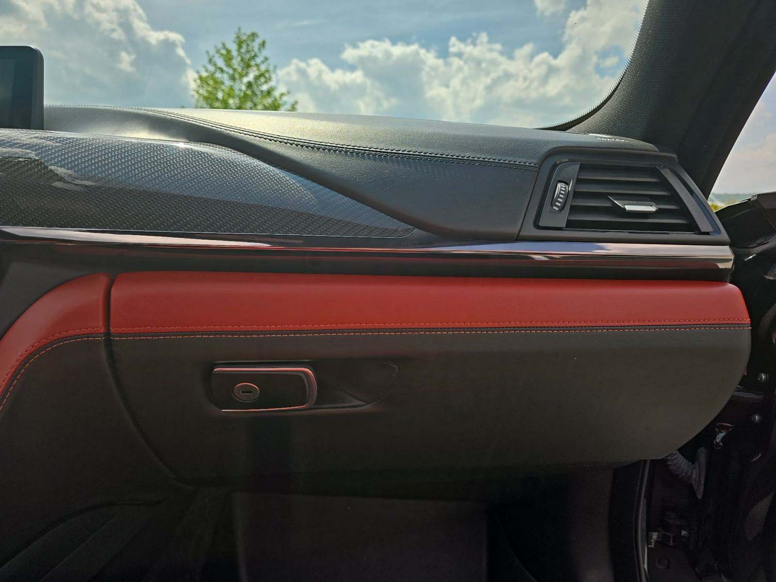 2015 BMW M4 Base RWD