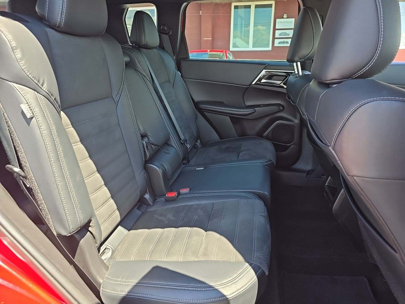 2023 Mitsubishi Outlander SE Special Edition AWD