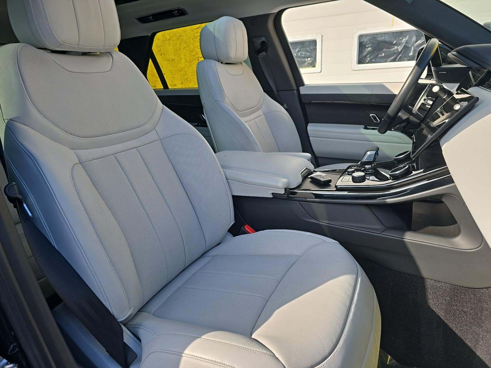 2023 Land Rover Range Rover Sport SE AWD