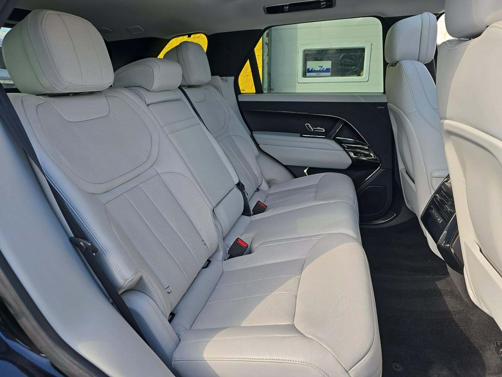 2023 Land Rover Range Rover Sport SE AWD