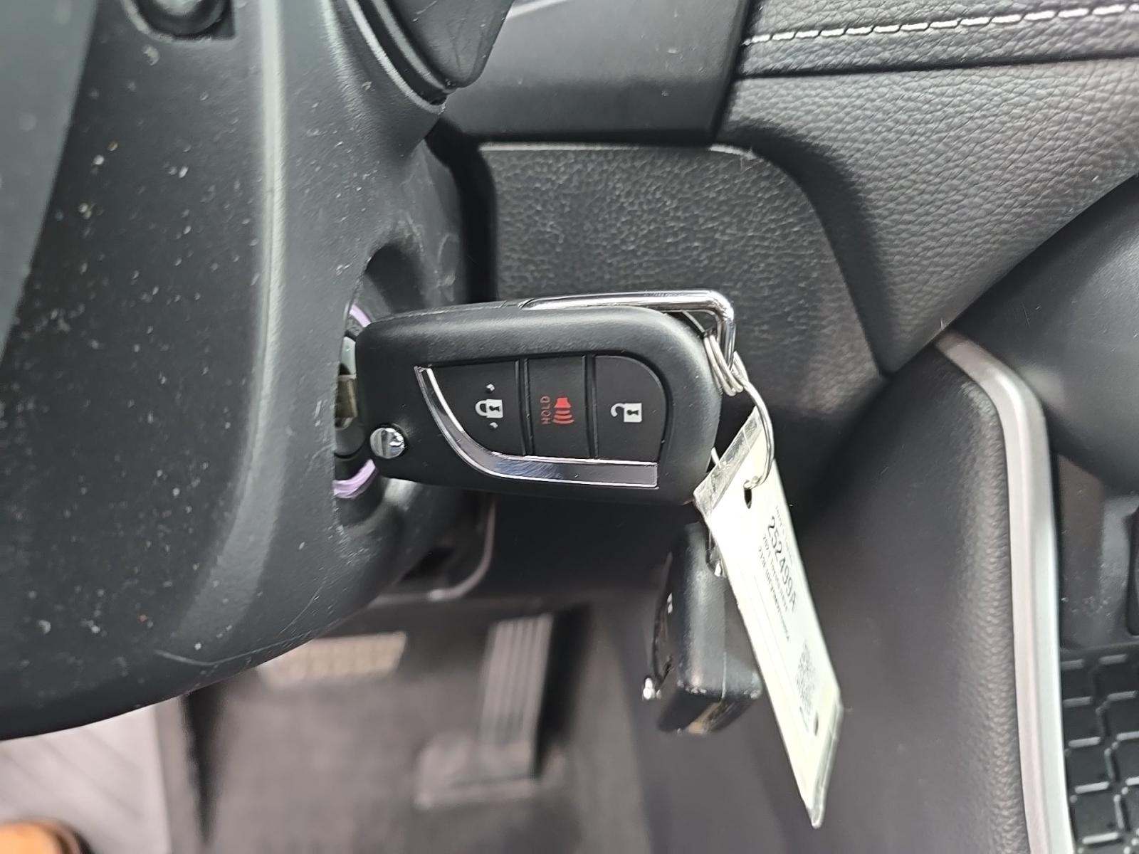 2021 Toyota RAV4 LE AWD