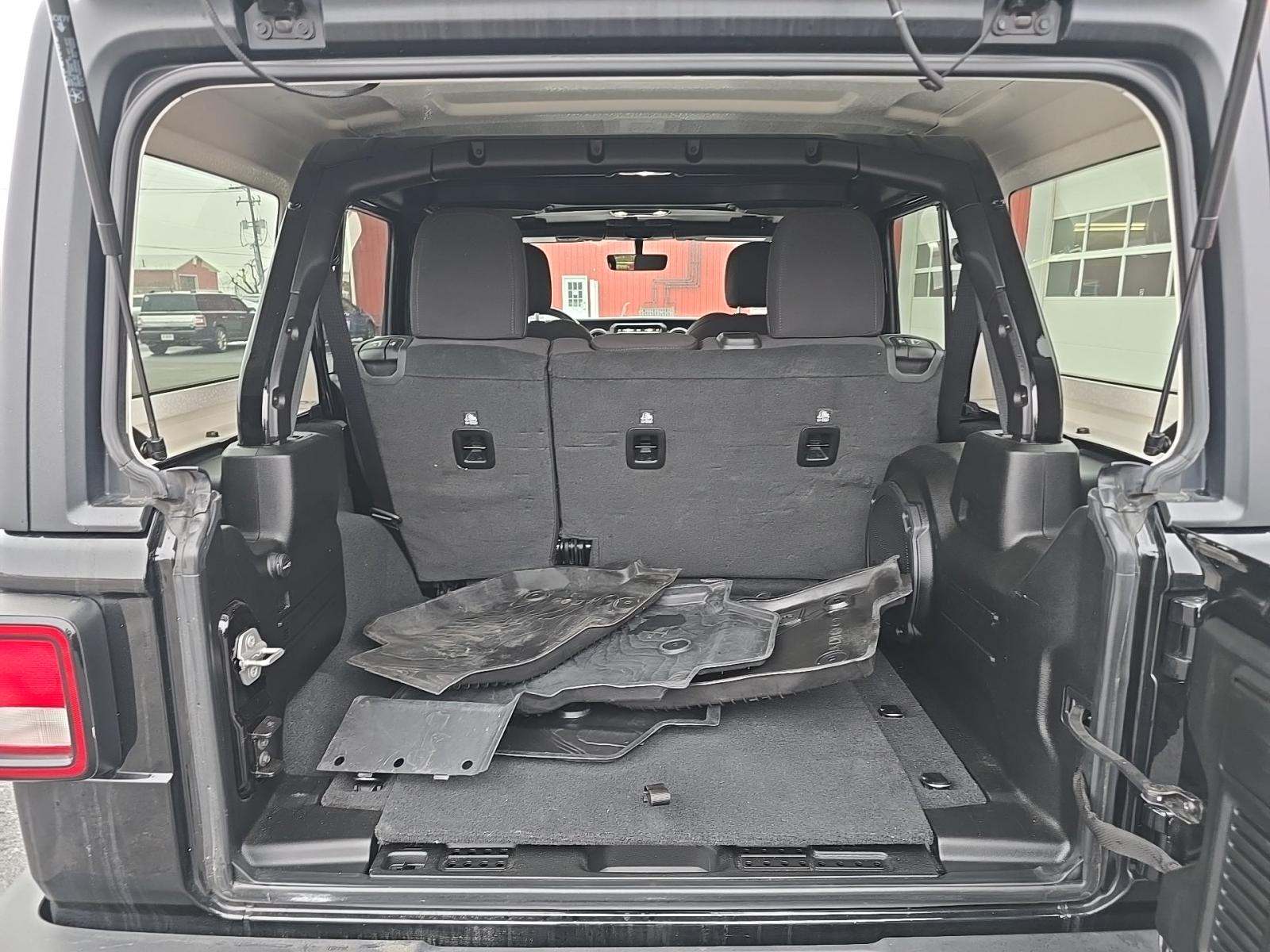 JEEP UNLIMITED WILLYS EDITION - 10