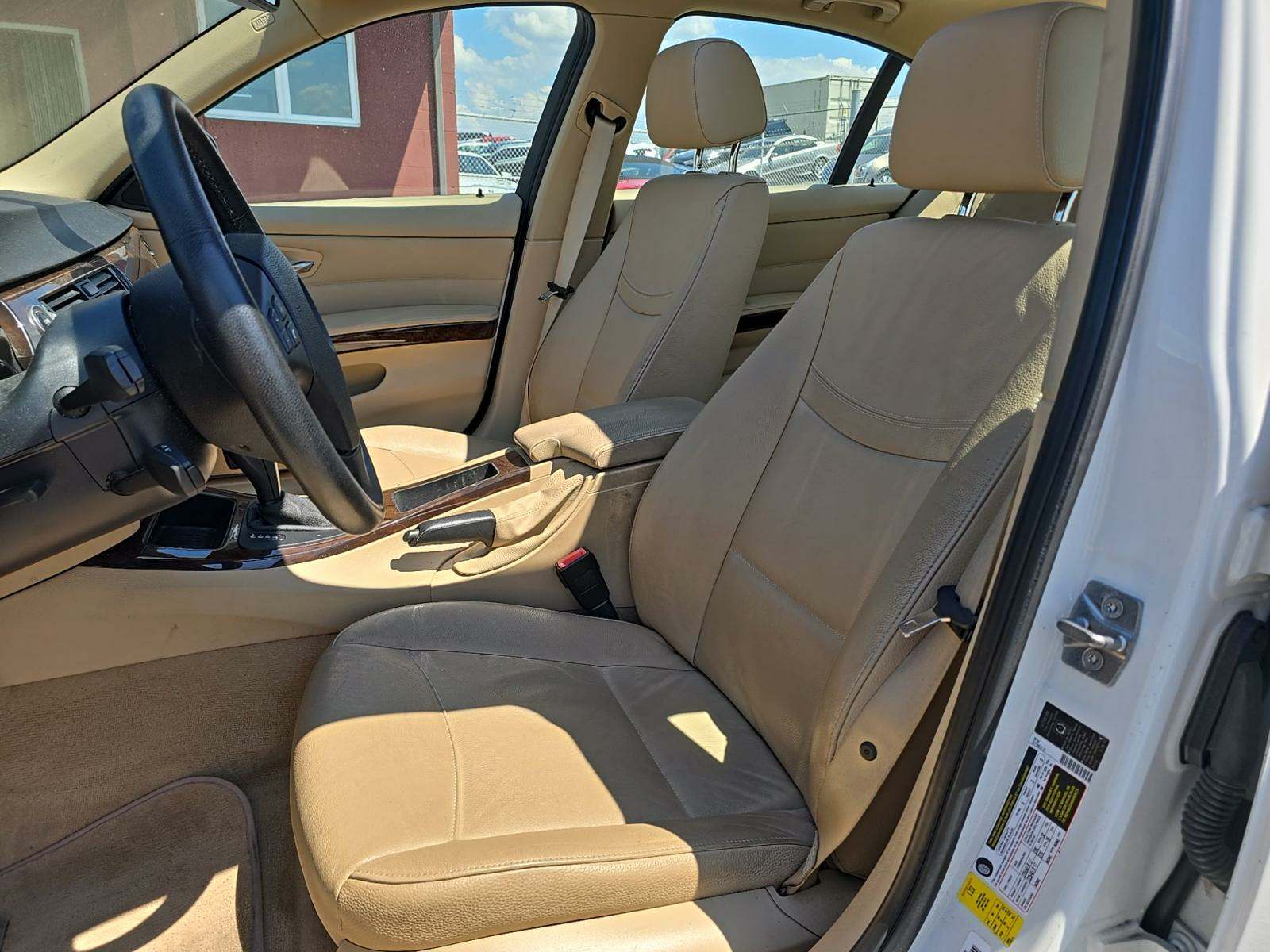 2011 BMW 3 Series 328i RWD