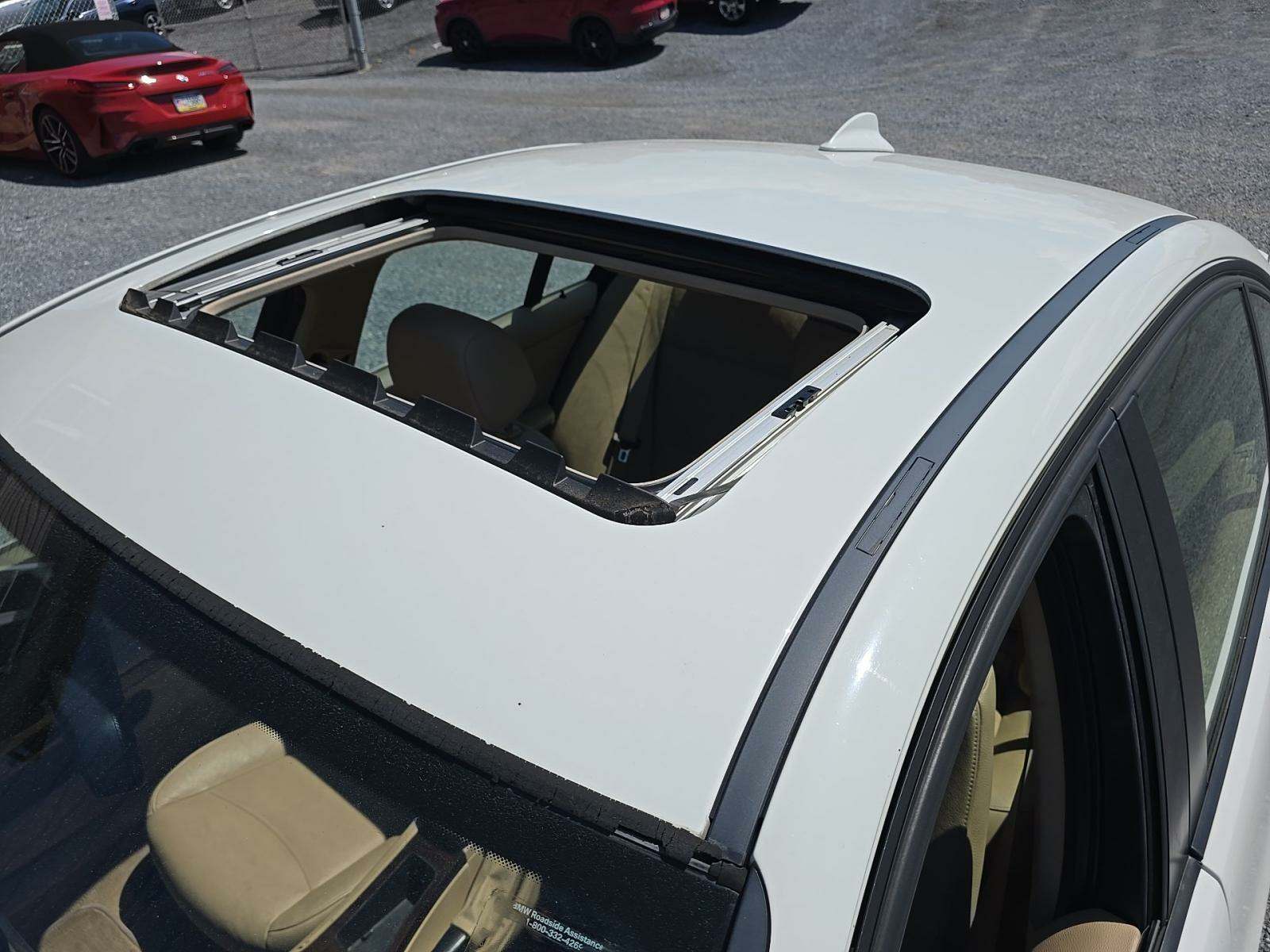 2011 BMW 3 Series 328i RWD