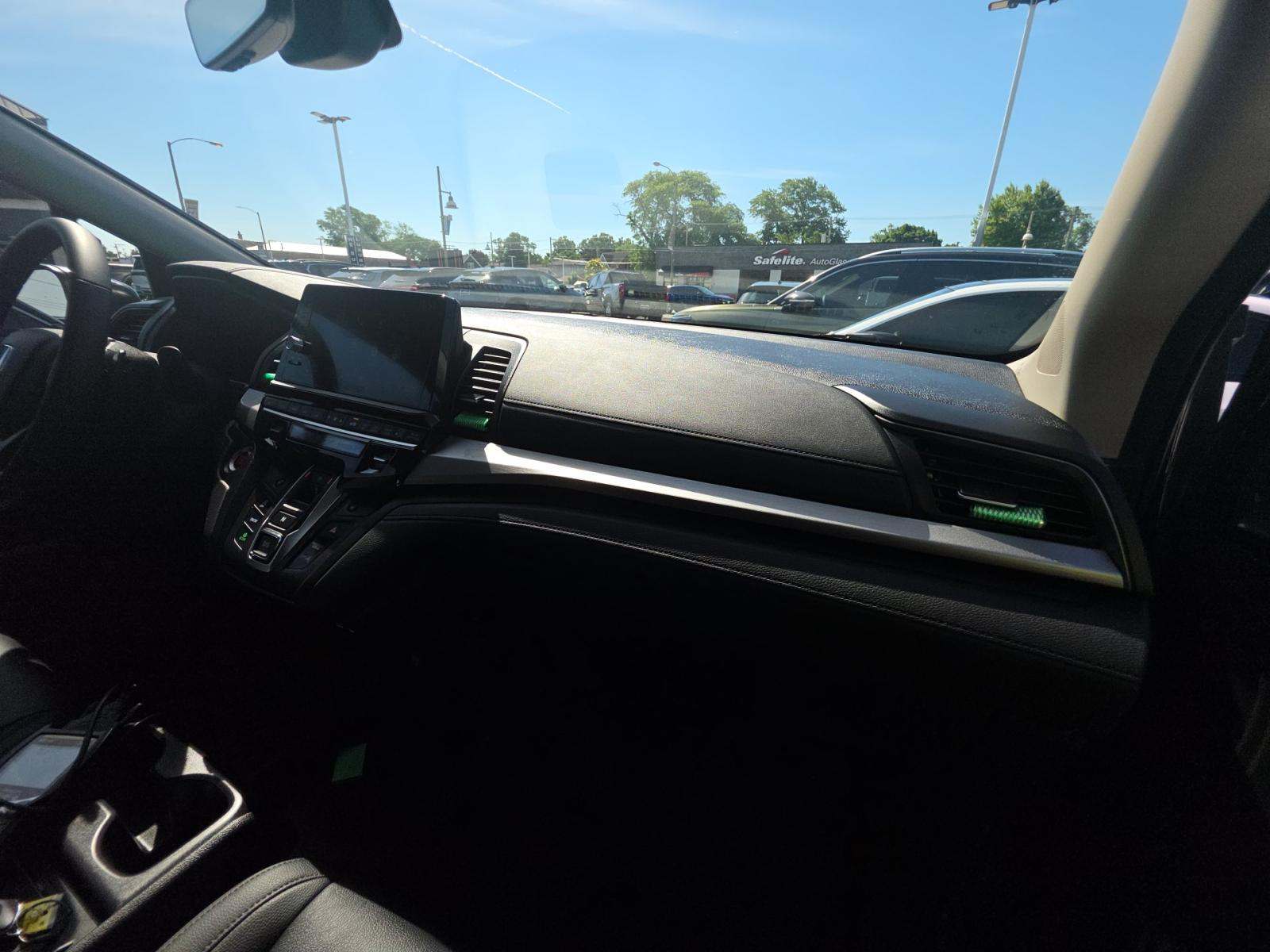 2025 Honda Odyssey EX-L FWD