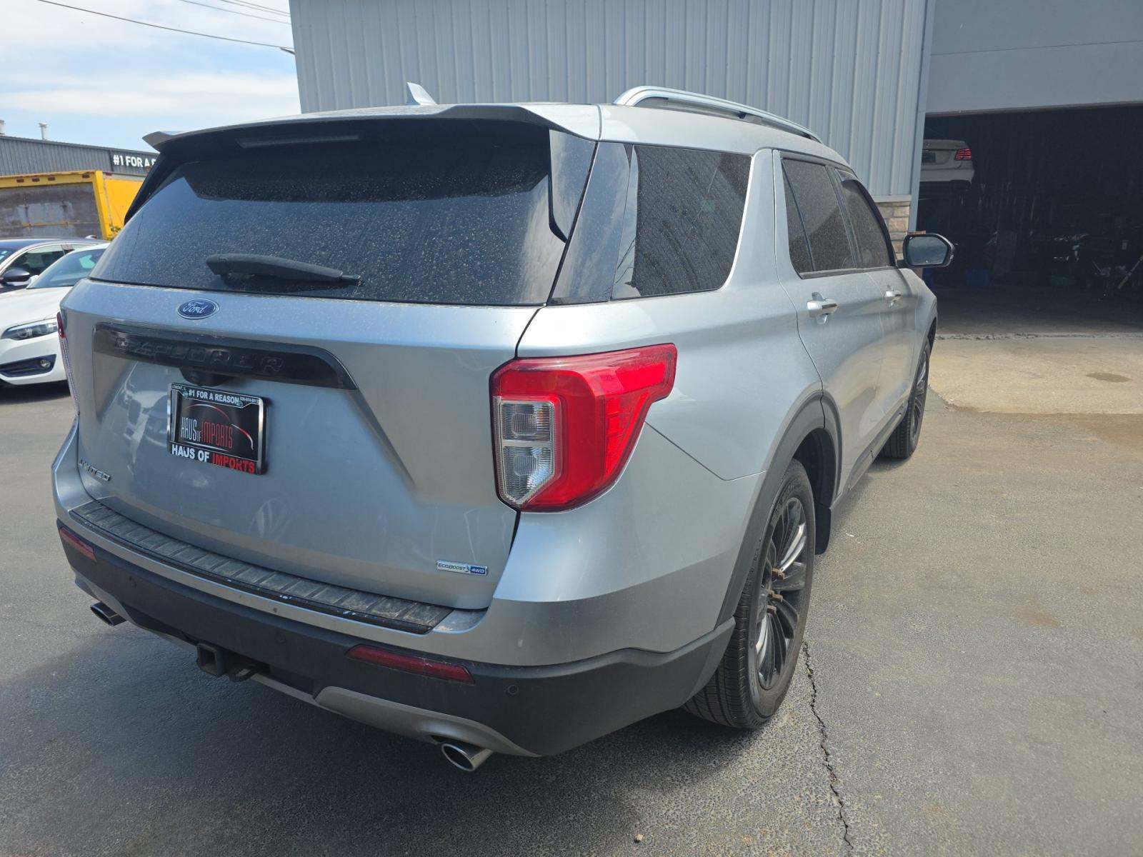 FORD EXPLORER - 3