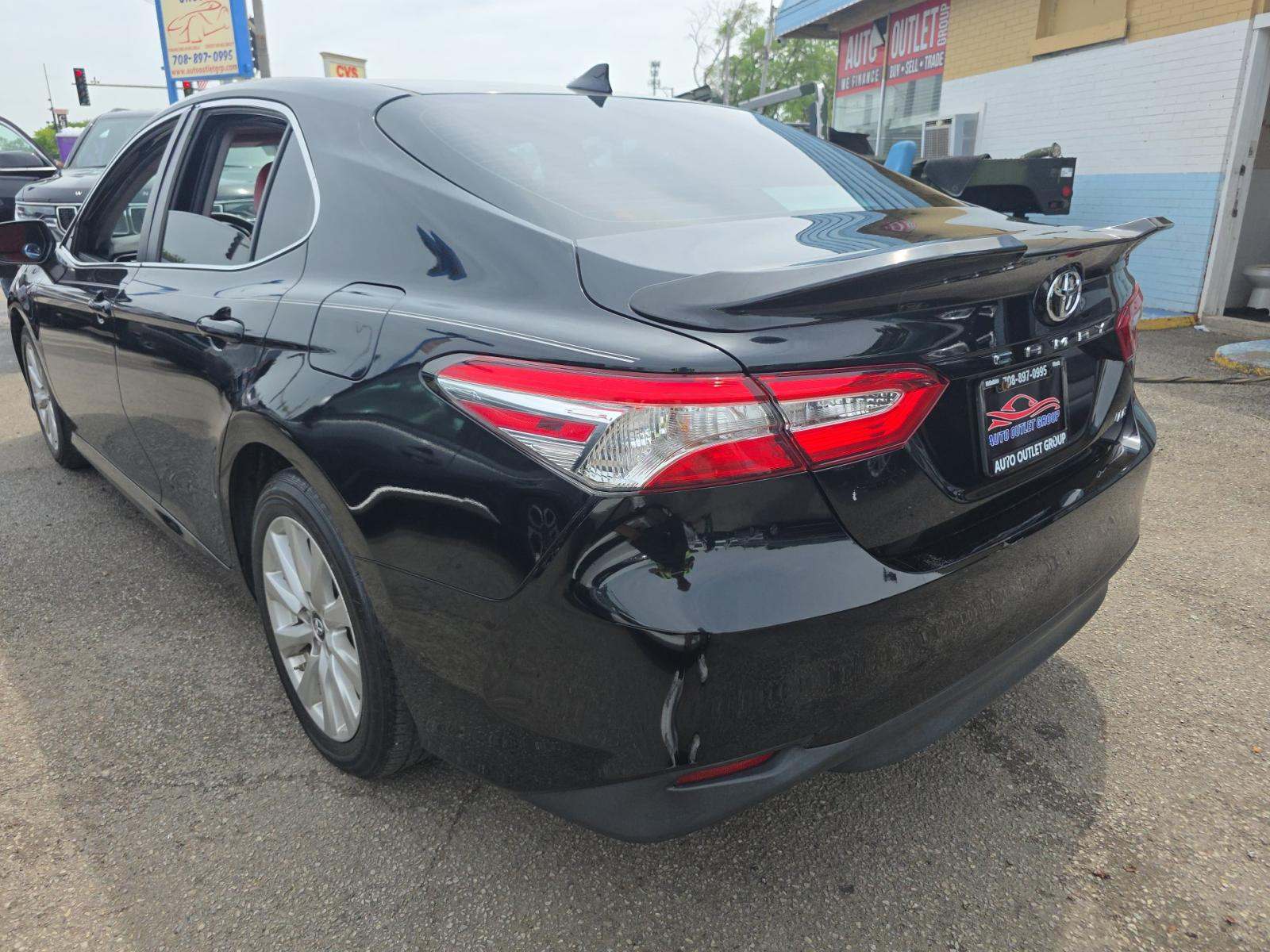 TOYOTA CAMRY - 2