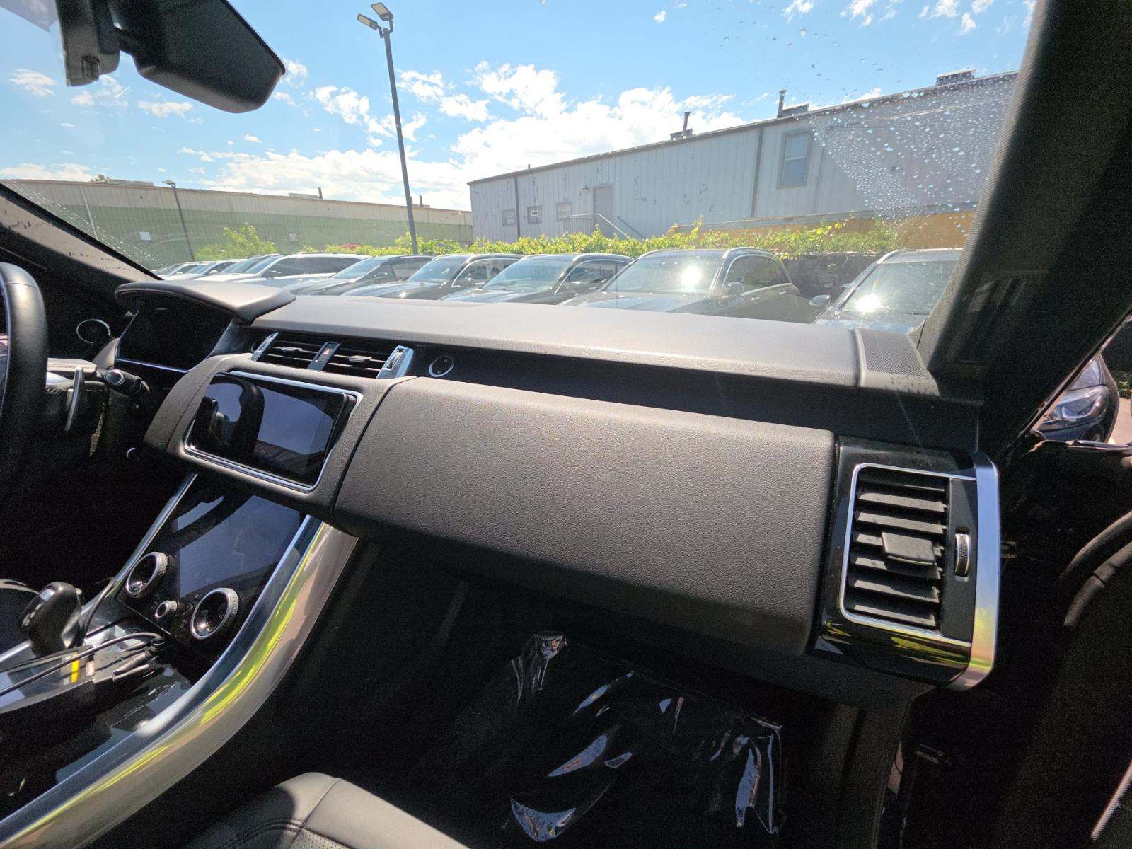 2022 Land Rover Range Rover Sport HSE Silver Edition AWD