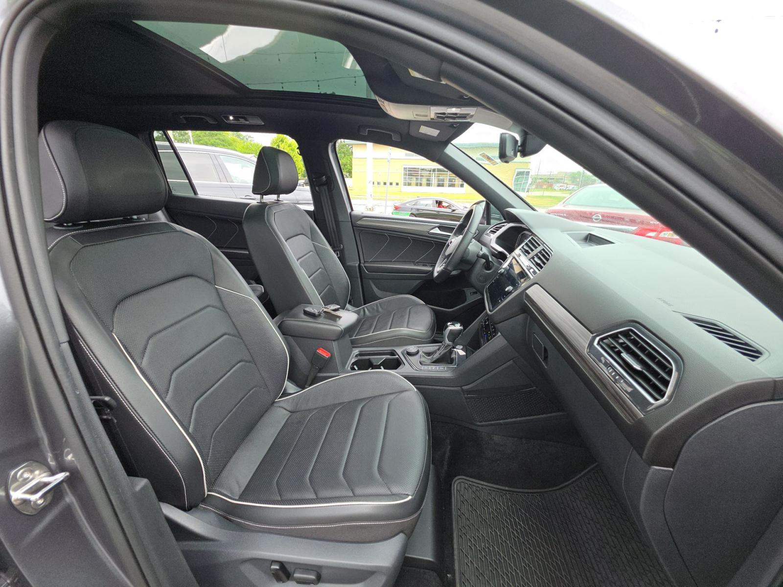 2024 Volkswagen Tiguan 2.0T SEL R-Line AWD