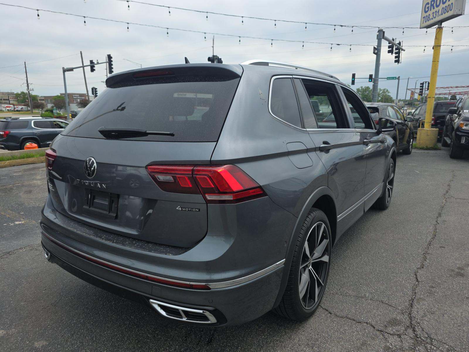 2024 Volkswagen Tiguan 2.0T SEL R-Line AWD