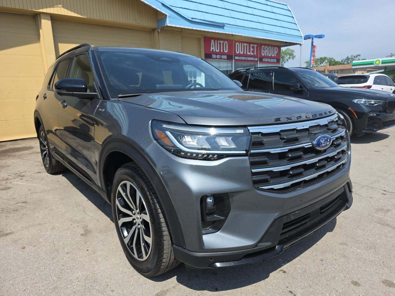 FORD EXPLORER - 4