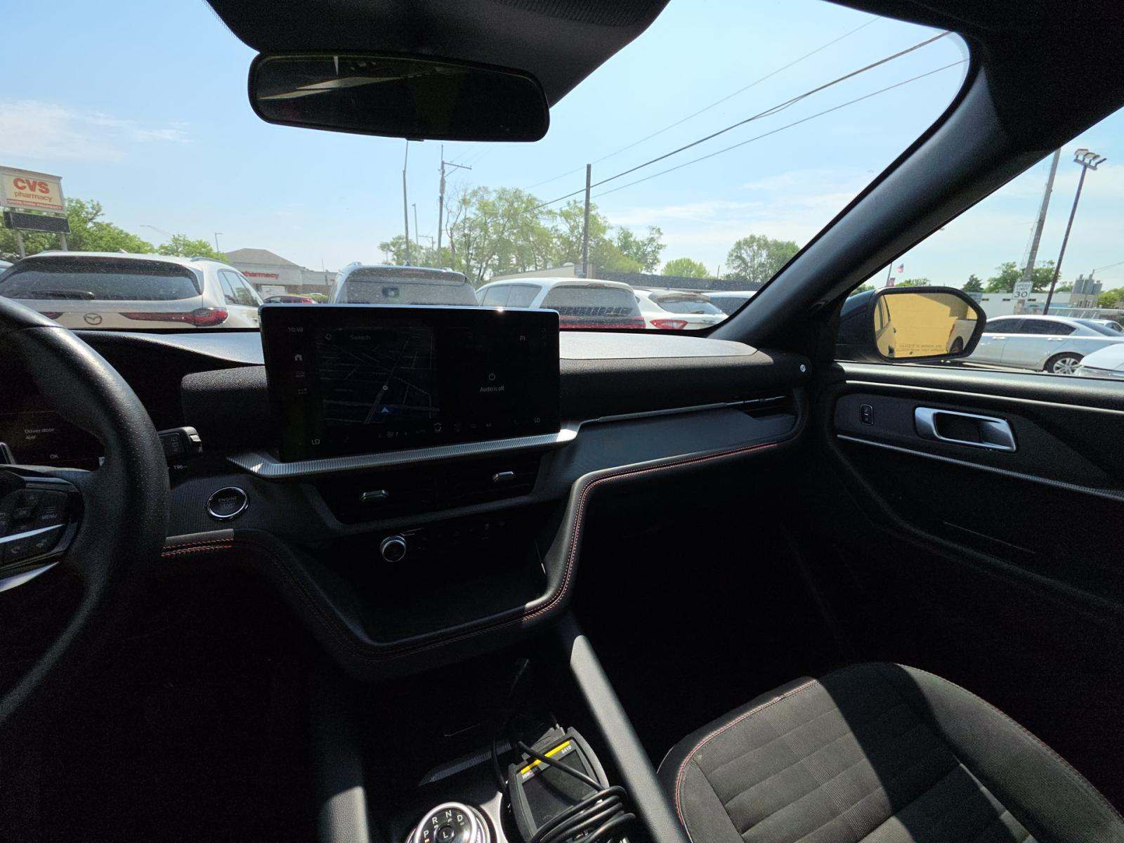 FORD EXPLORER - 10