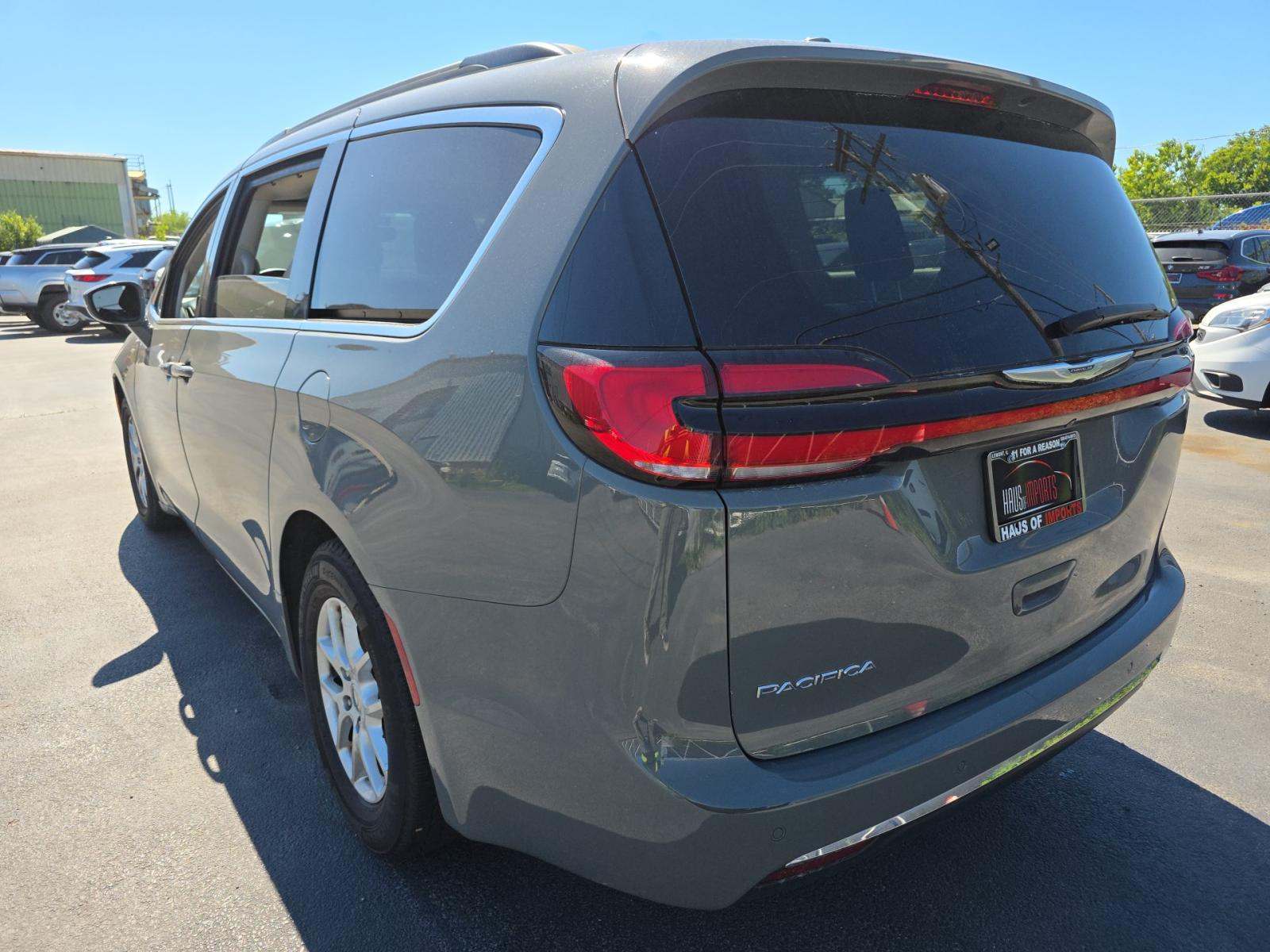 2022 Chrysler Pacifica Touring L FWD