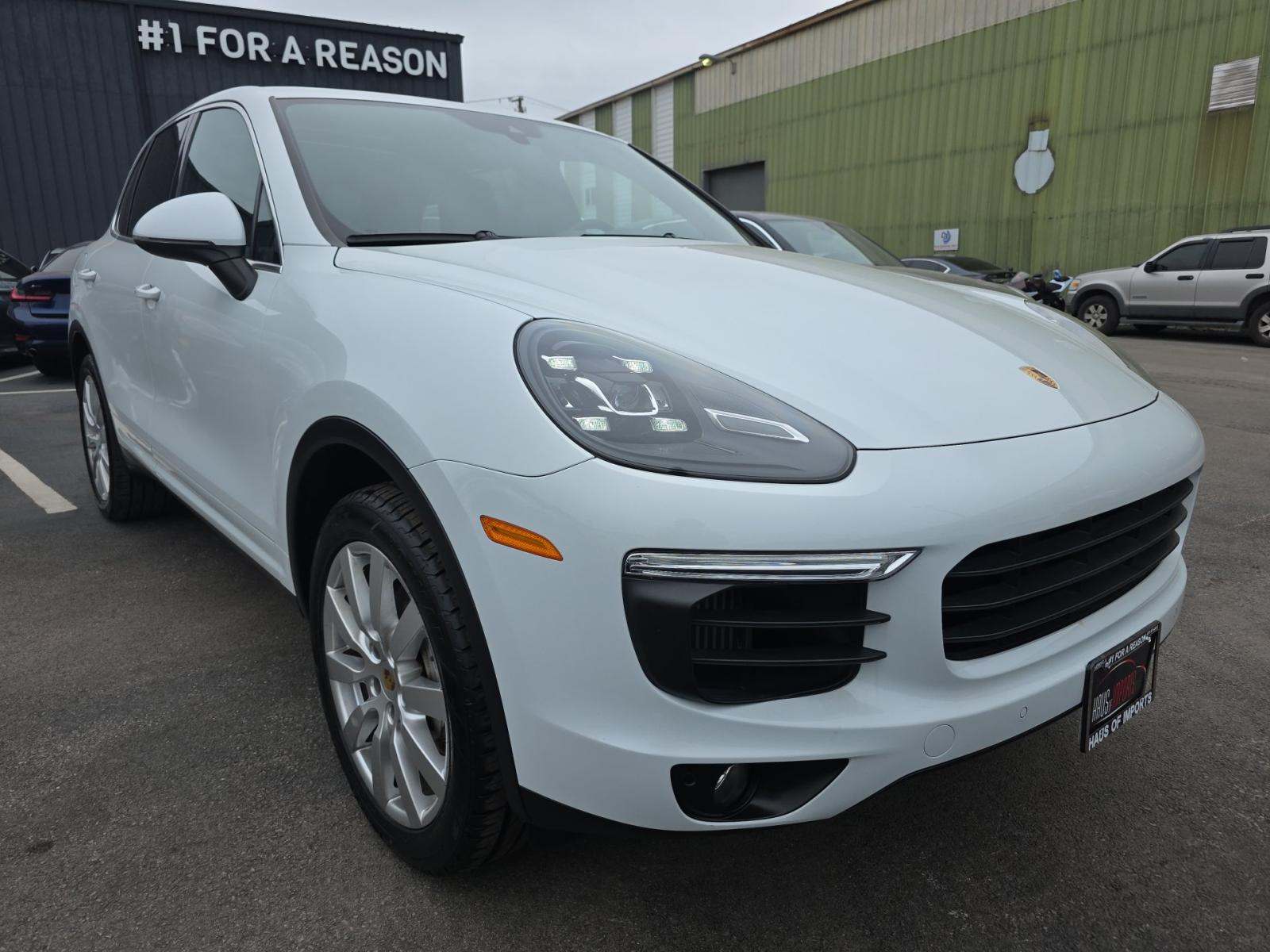 PORSCHE CAYENNE - 4