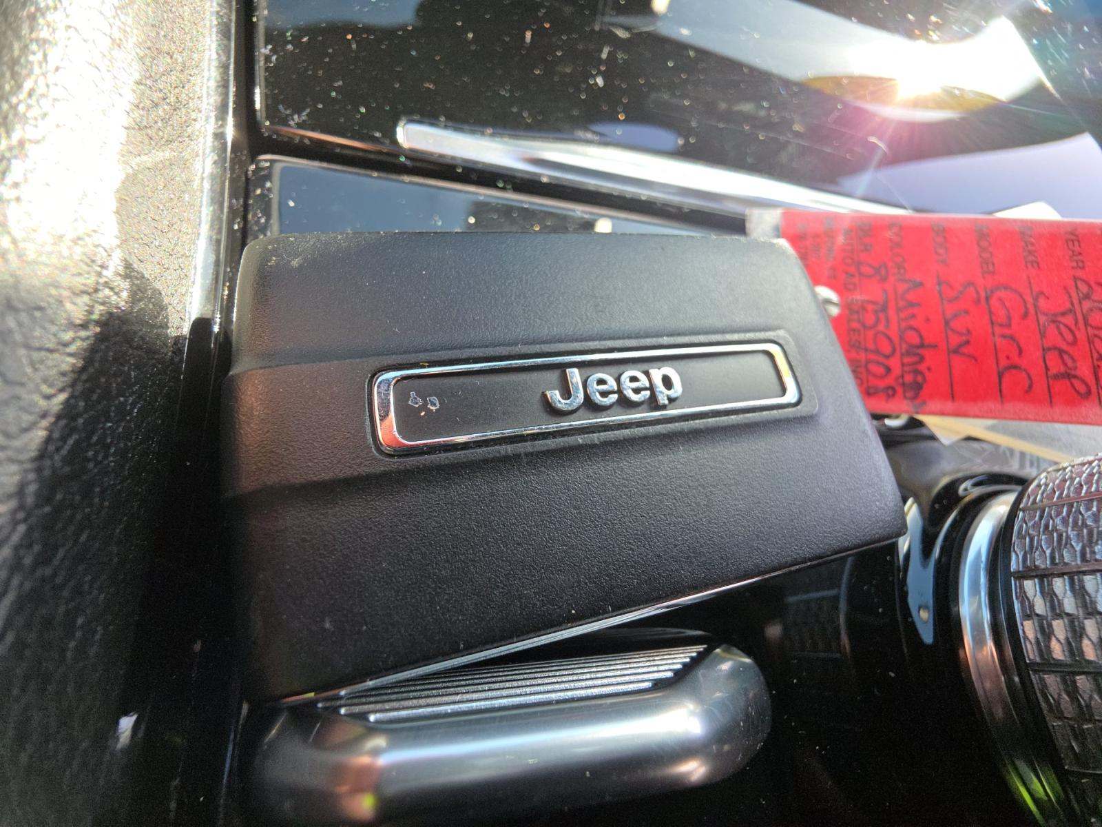 JEEP GRAND CHEROKEE - 8
