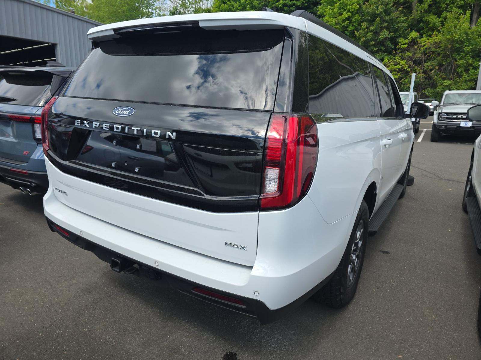 FORD EXPEDITION MAX - 3