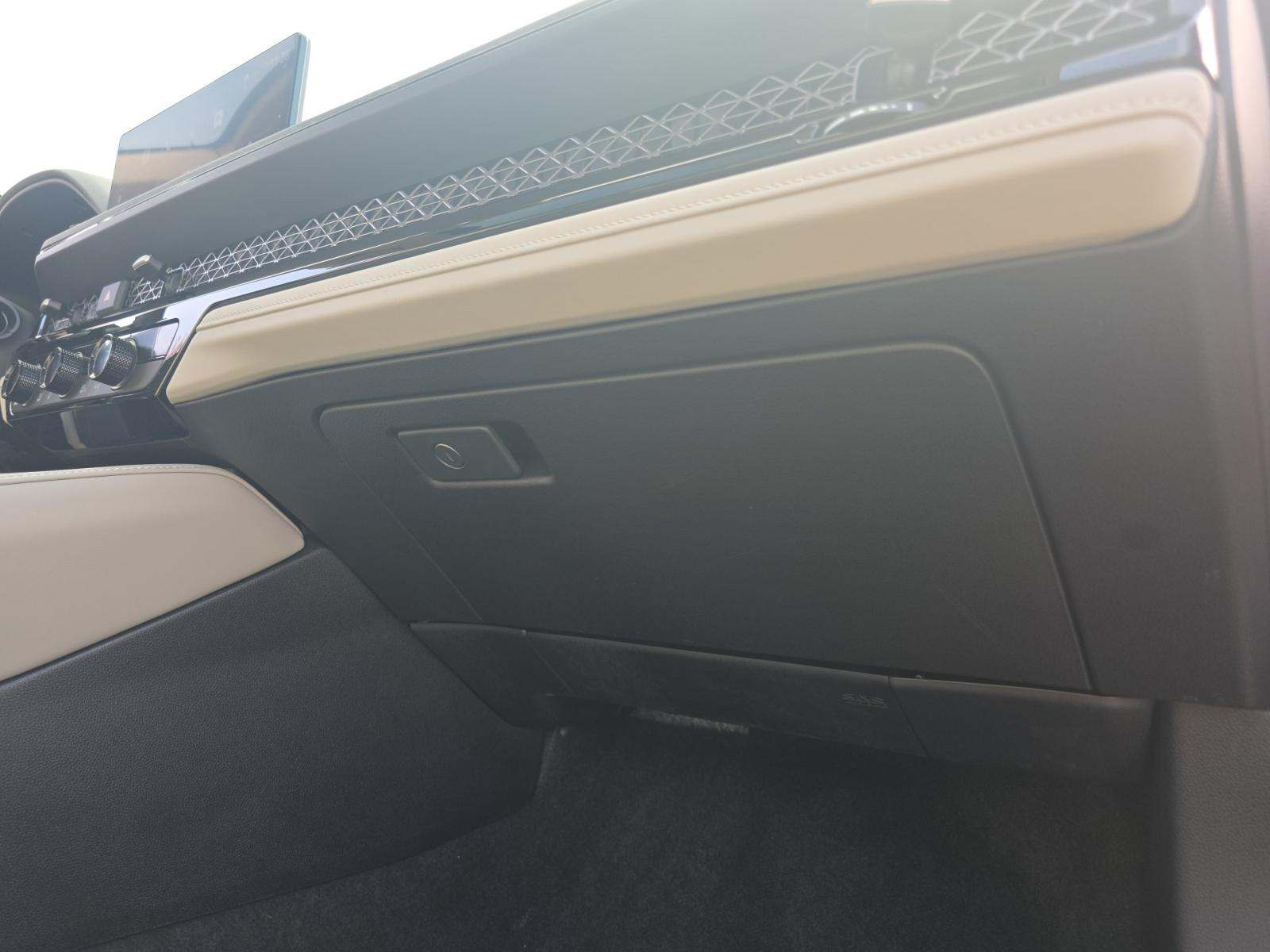 2023 Honda Accord Hybrid Touring FWD