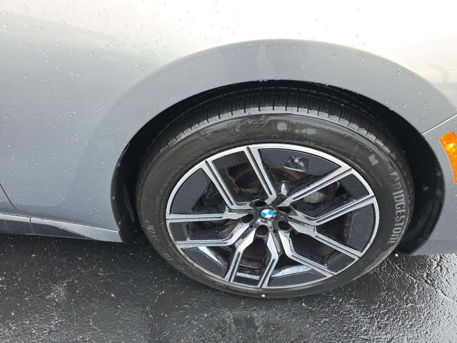 2023 BMW 7 Series 760i xDrive AWD