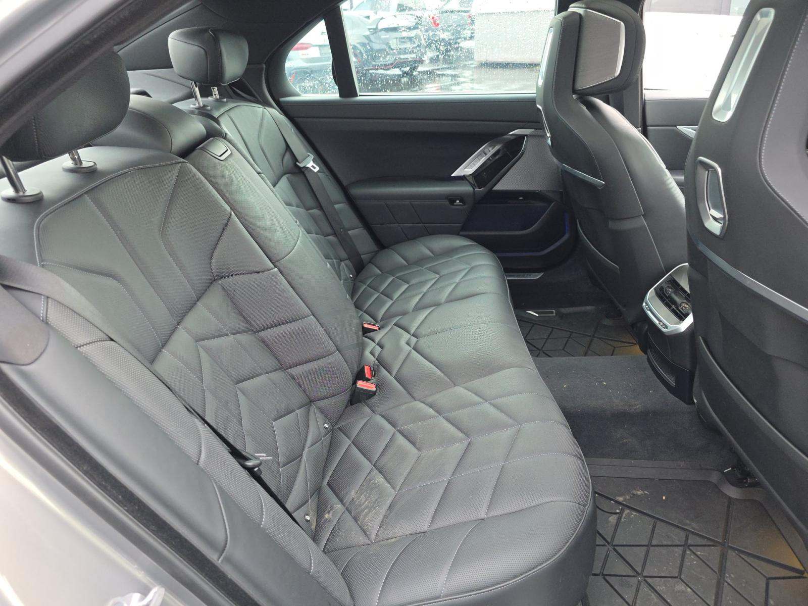 2023 BMW 7 Series 760i xDrive AWD