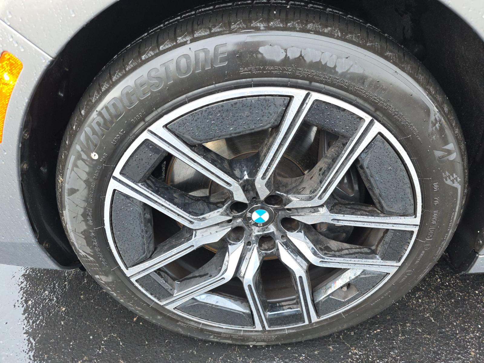 2023 BMW 7 Series 760i xDrive AWD