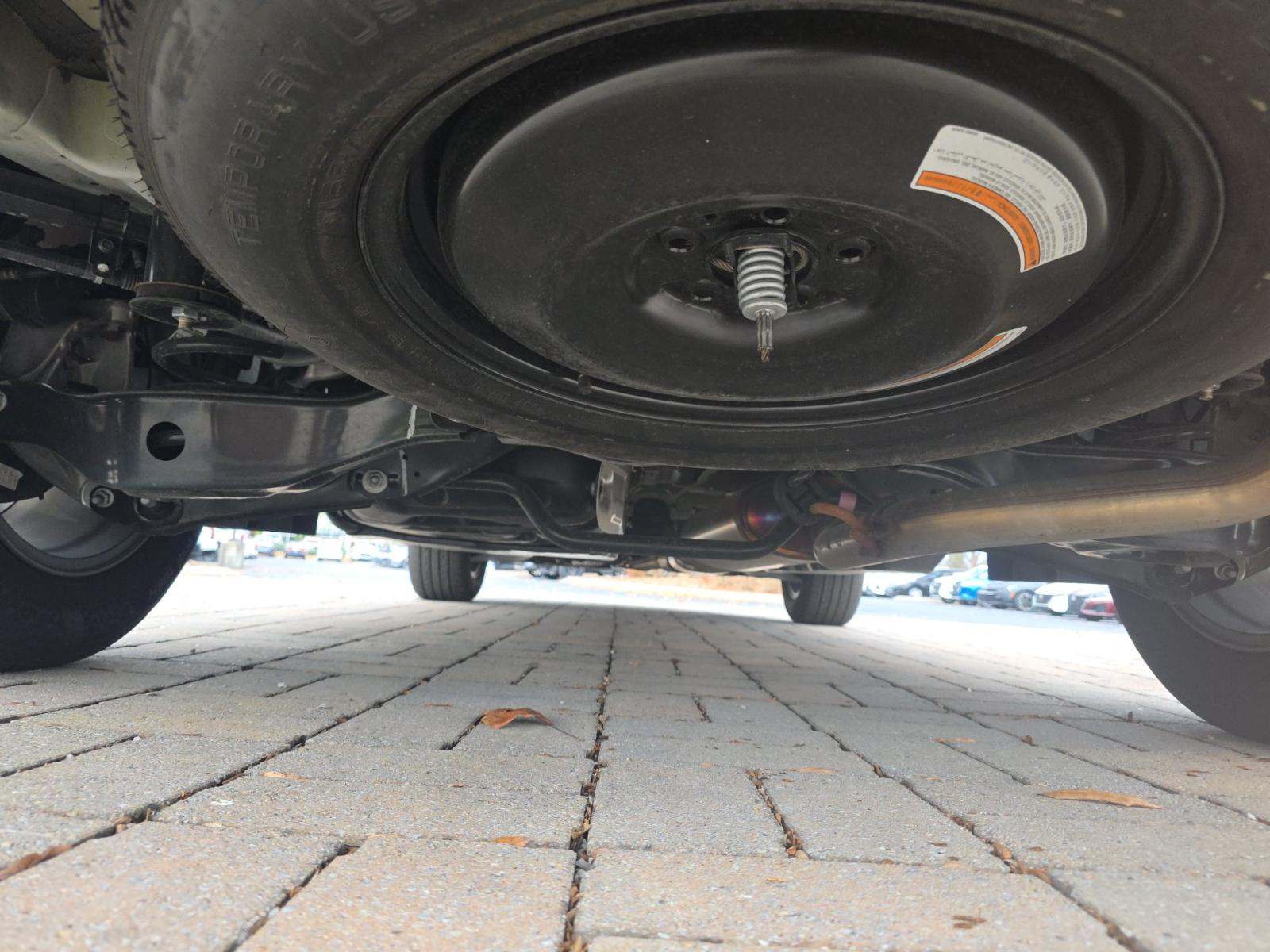 2025 Nissan Pathfinder SV FWD