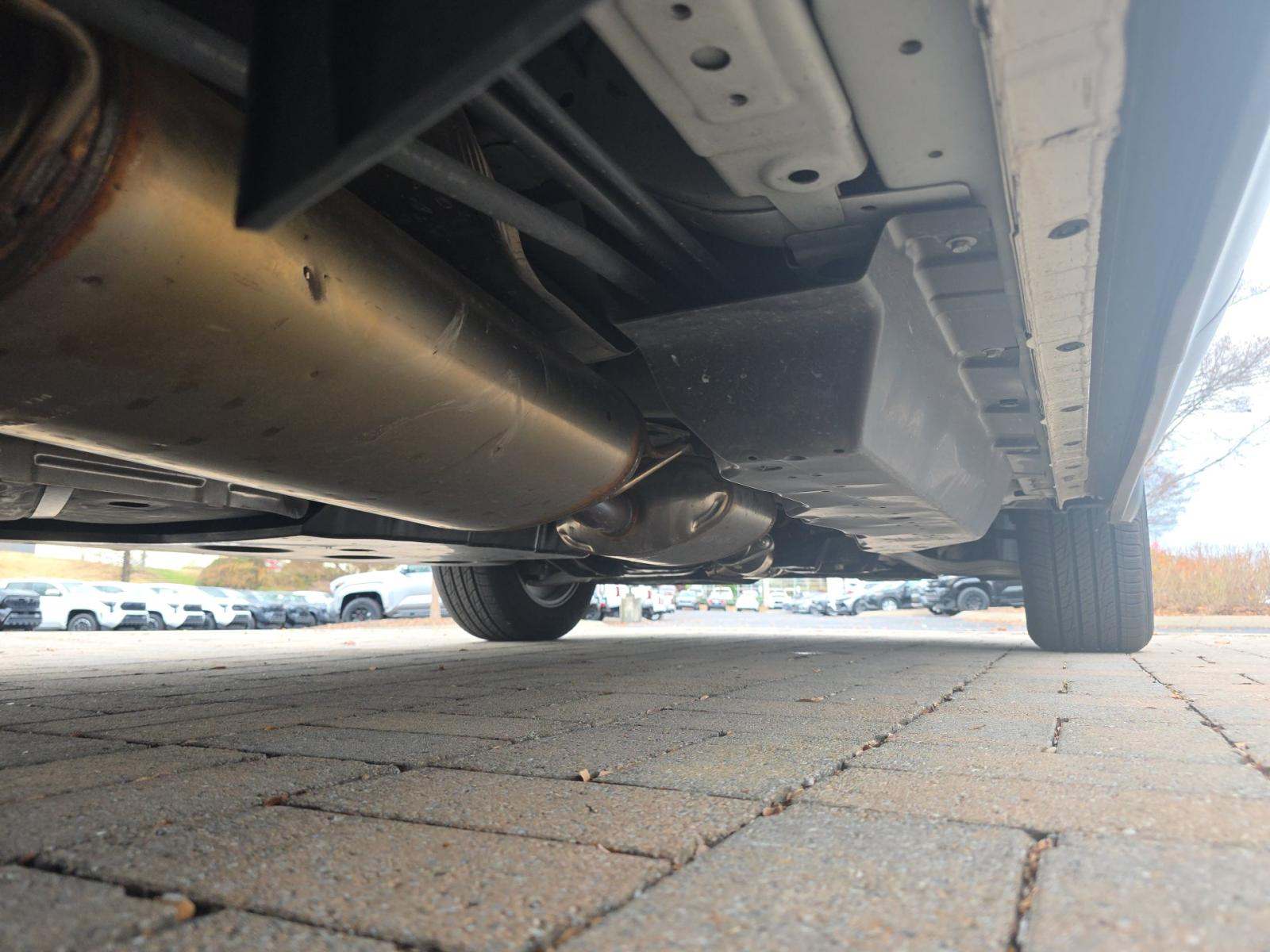 2025 Nissan Pathfinder SV FWD