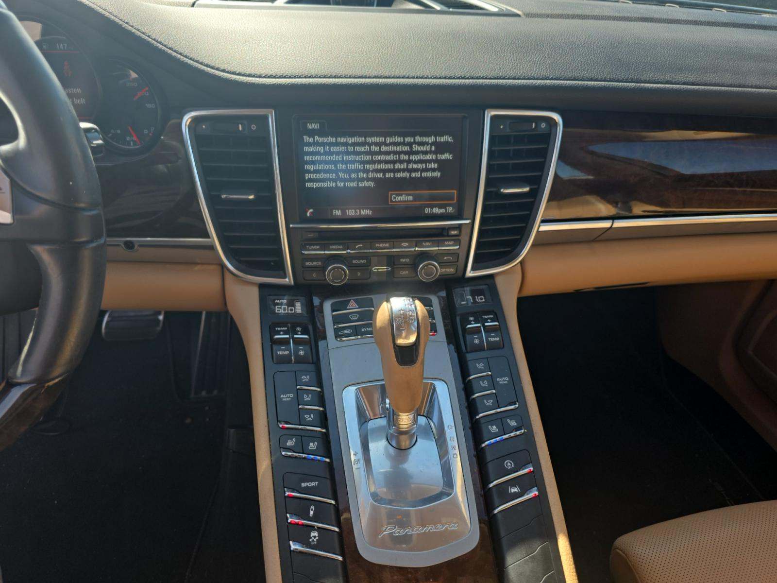 2015 Porsche Panamera 4 AWD